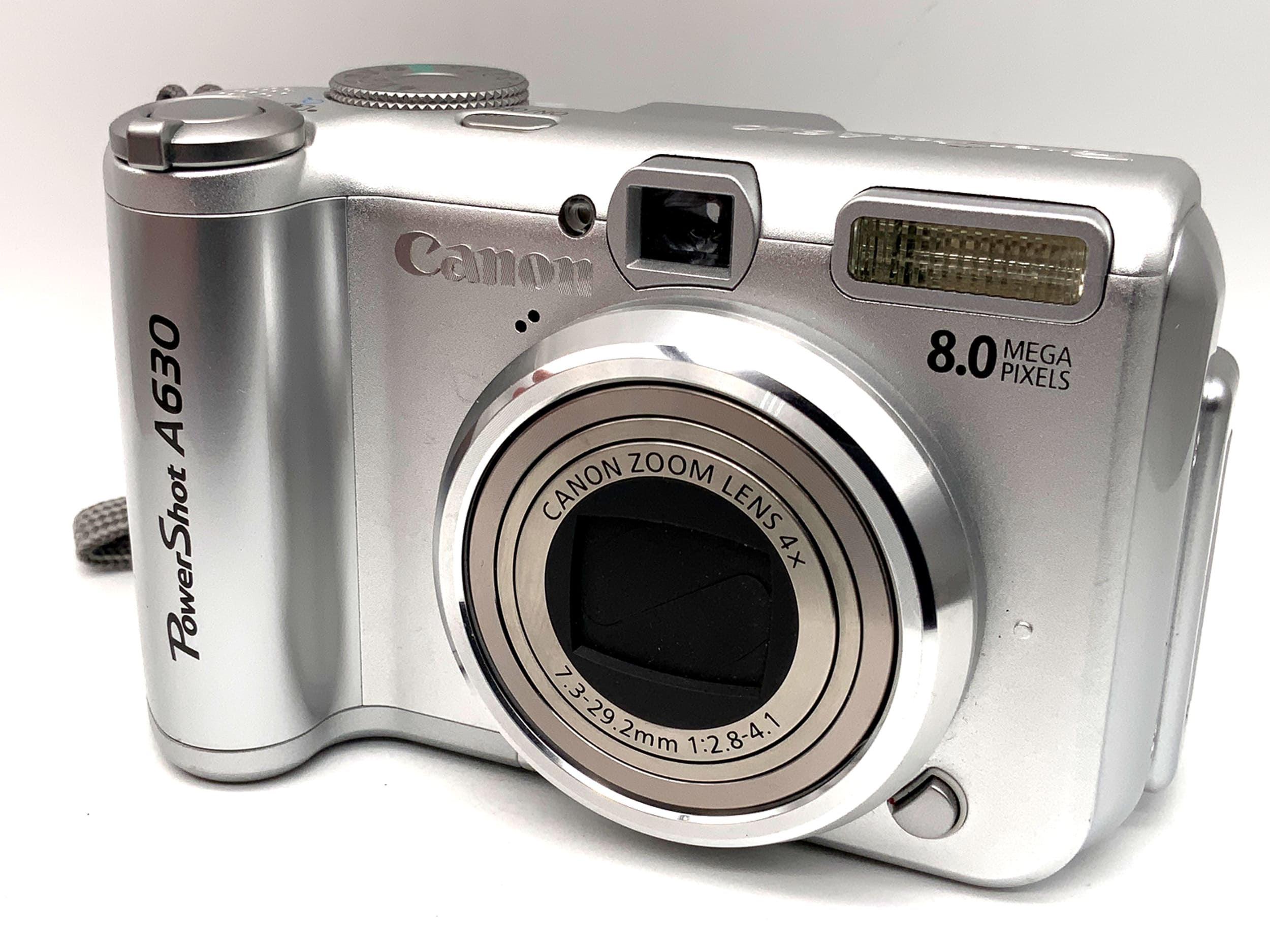 Appareil photo numérique compact Canon PowerShot A630 avec quadruple objectif 7,3-29,2 mm f/2,8-4,1, 8 mégapixels