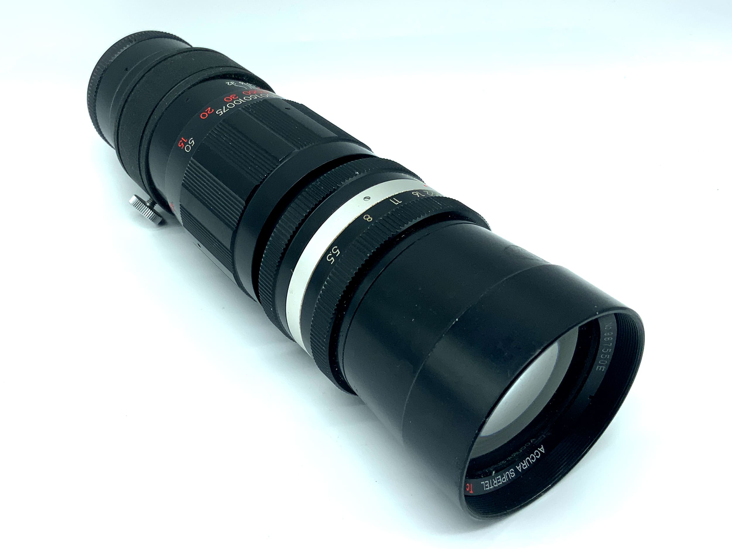 Objectif Accura Supertel 300mm 1:5.5 TC Prime (M42)