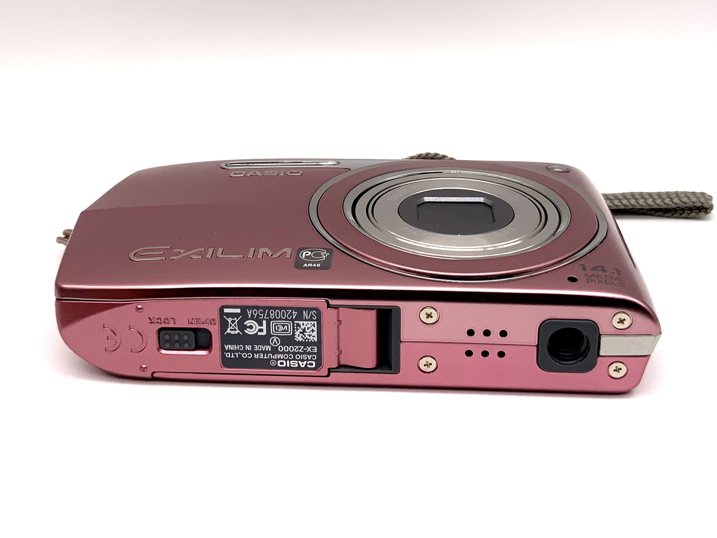 Appareil photo numérique compact Casio Exilim EX-Z2000, capteur CCD 14,1 mégapixels