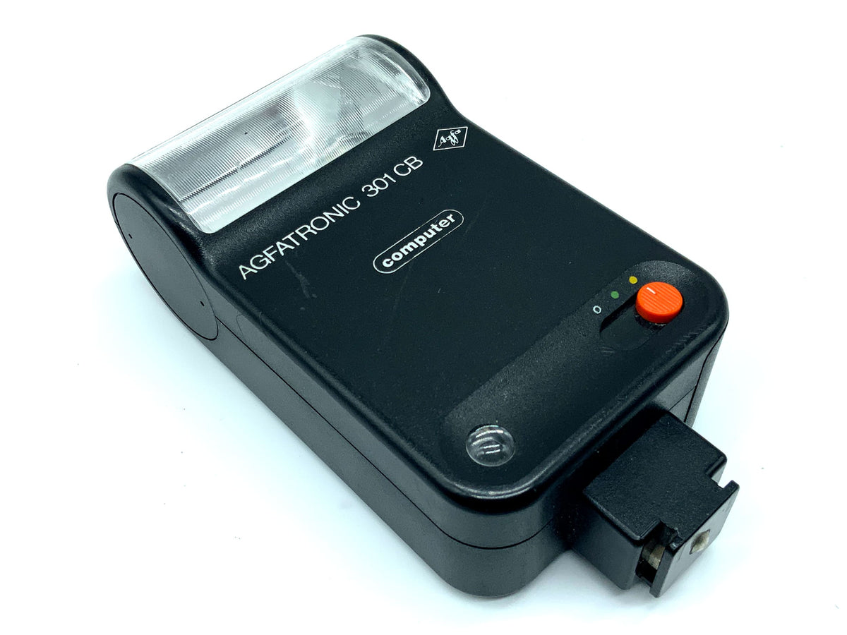 Agfa Agfatronic 301 CB Blitzgerät Universal Mittelkontakt Kamera Blitz Flash