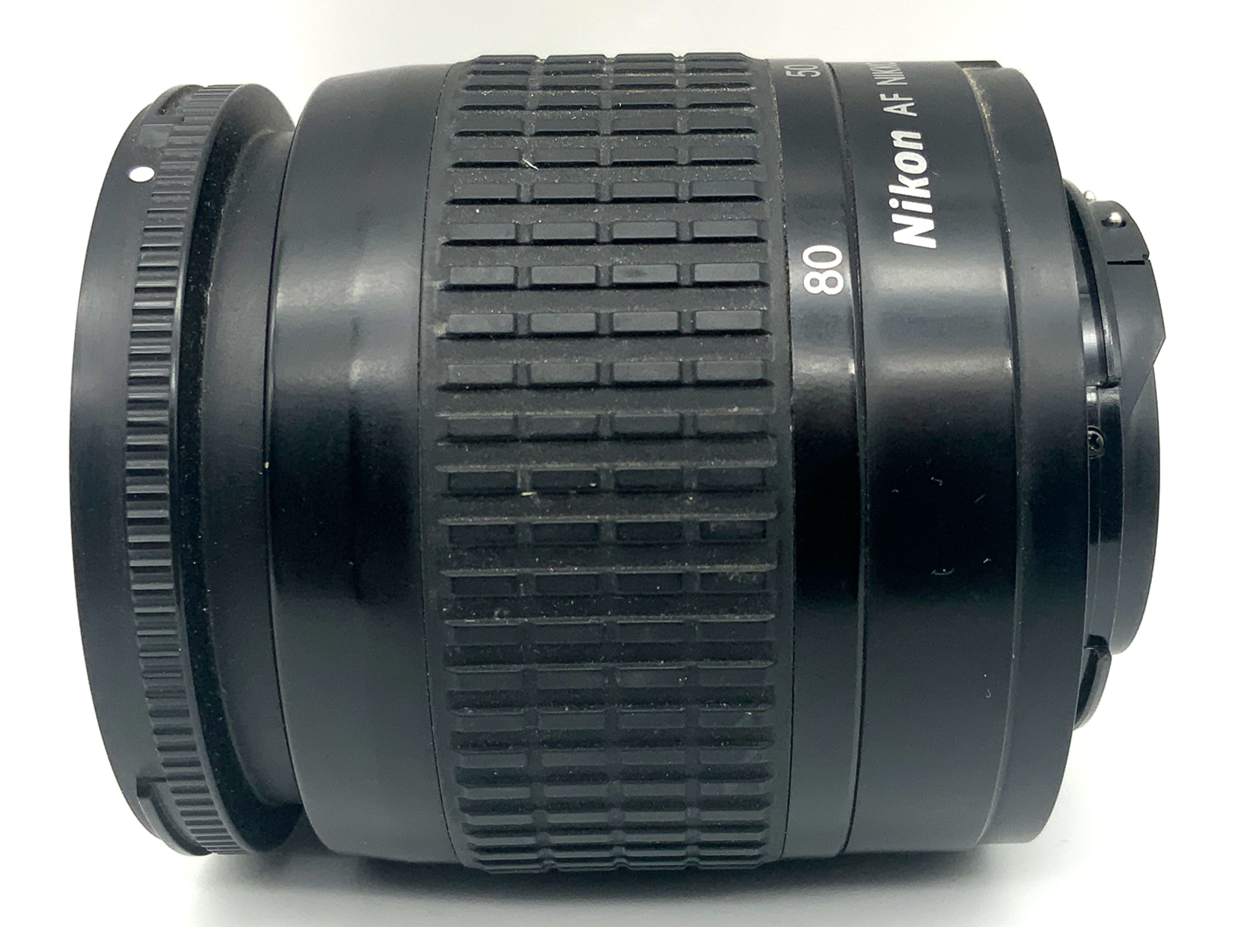 Objectif Nikon 28-80 mm 1:3,3-5,6 G AF Nikkor AF Autofocus (Nikon AF)