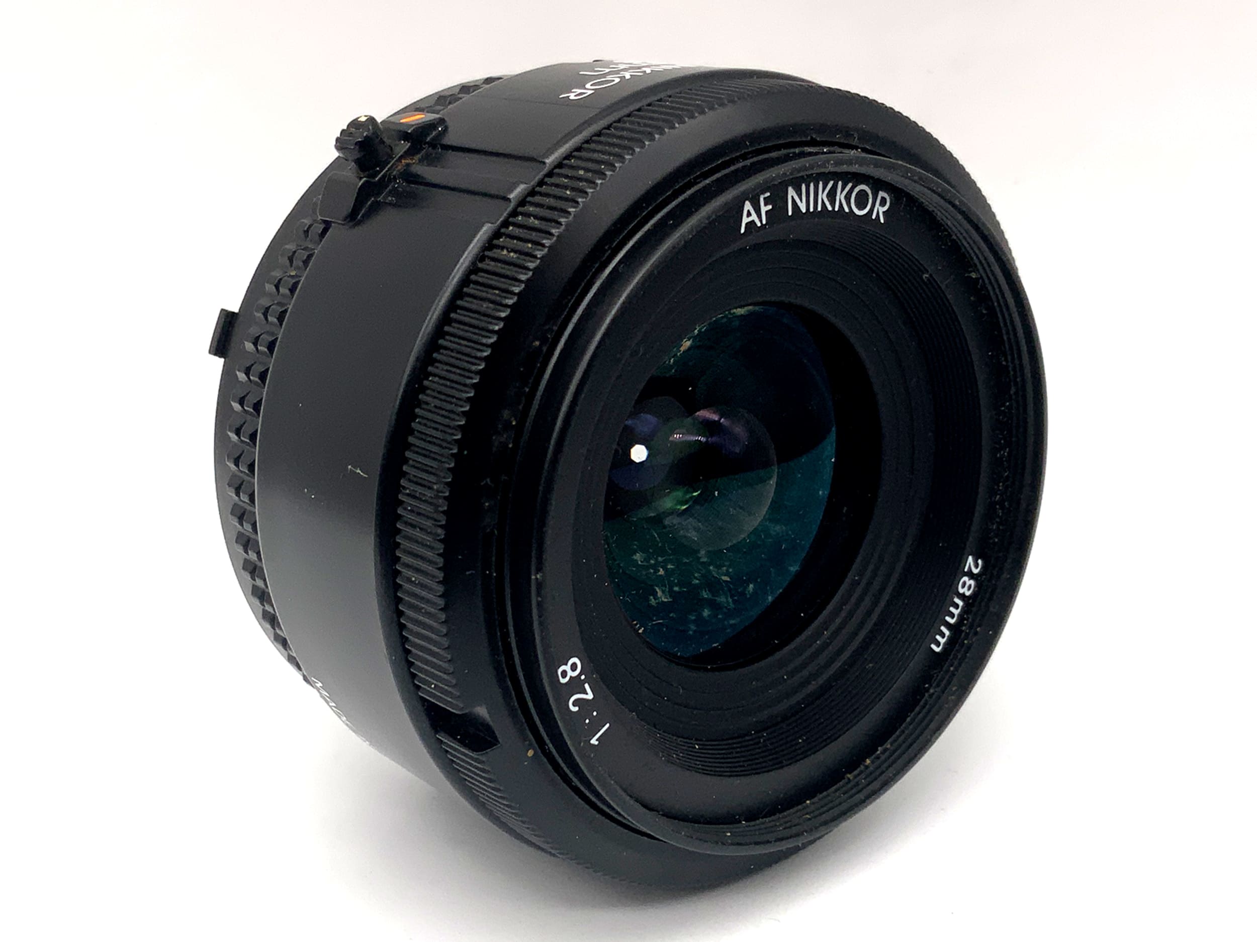 Objectif Nikon 28 mm 1:2.8 AF Nikkor Ai-S AF à focale fixe autofocus (Nikon AF)