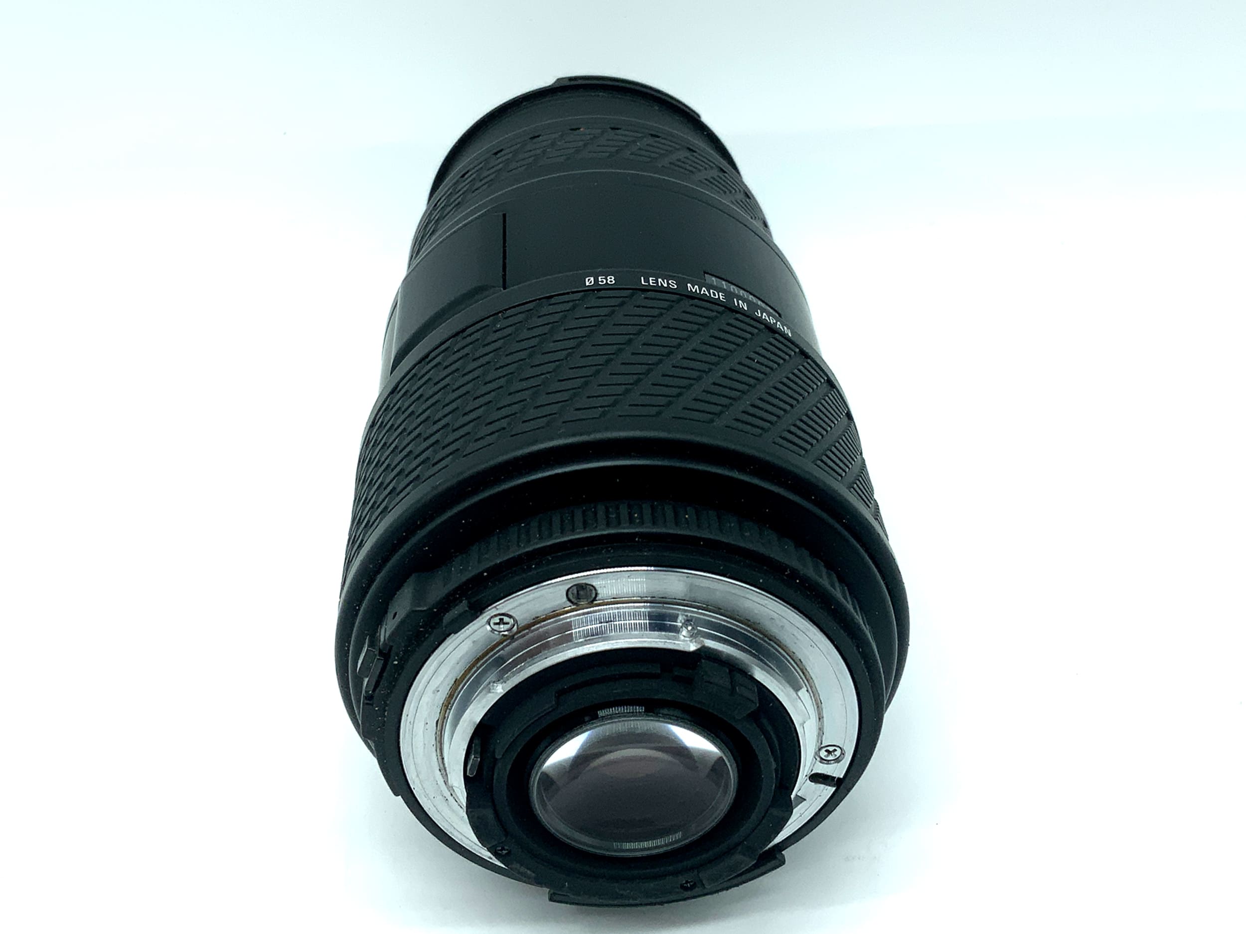 Objectif Exakta 70-300 mm 1:4-5,6 D MC Macro Ai-S AF autofocus (Nikon AF)