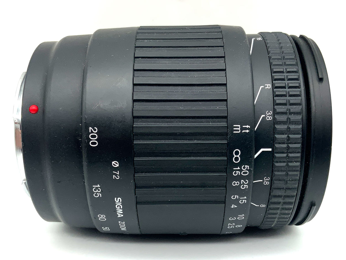Objectif Sigma 28-200 mm 1:3,8-5,6 AF zoom autofocus (Minolta AF/Sony A)
