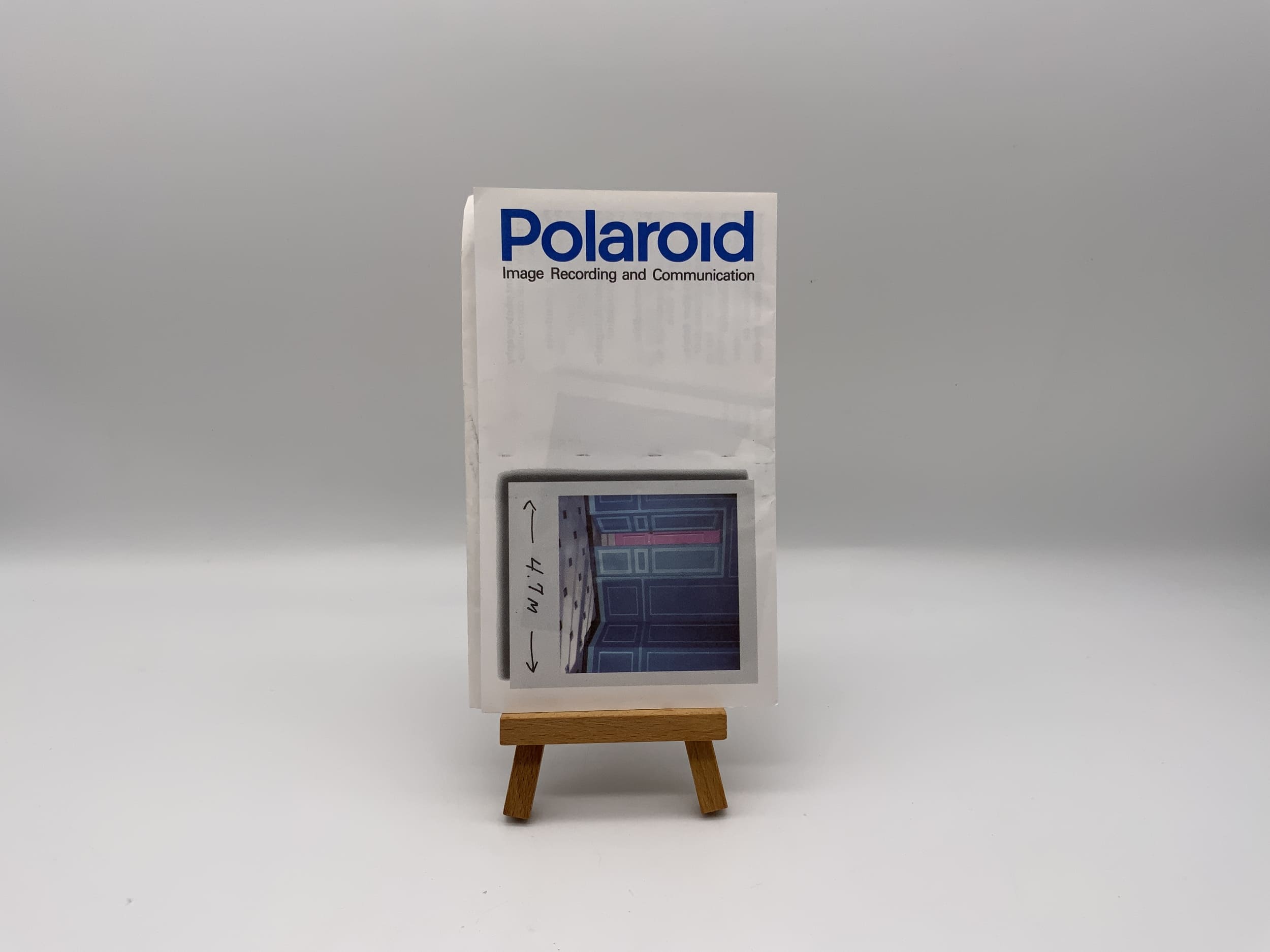 Instructions pour l'enregistrement et la communication d'images Polaroid (anglais)
