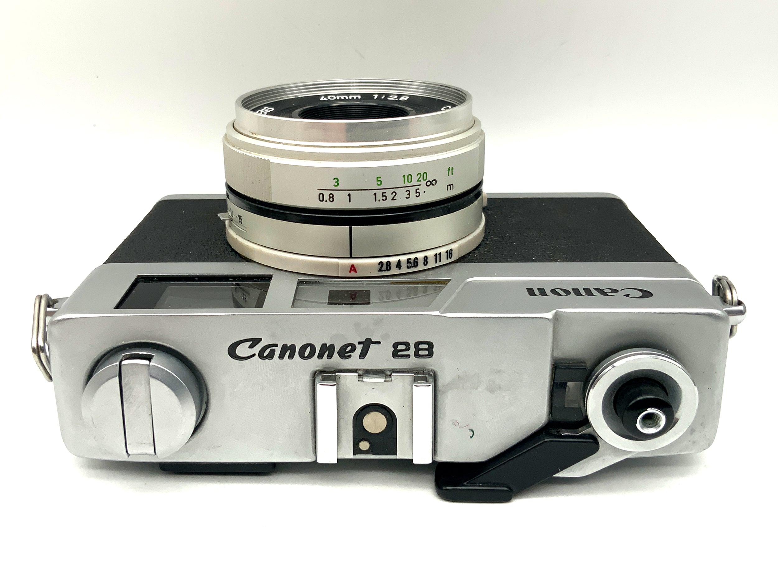 Canon Canonet 28 viewfinder camera with Canon 40mm 1:2.8 lens (analog camera)