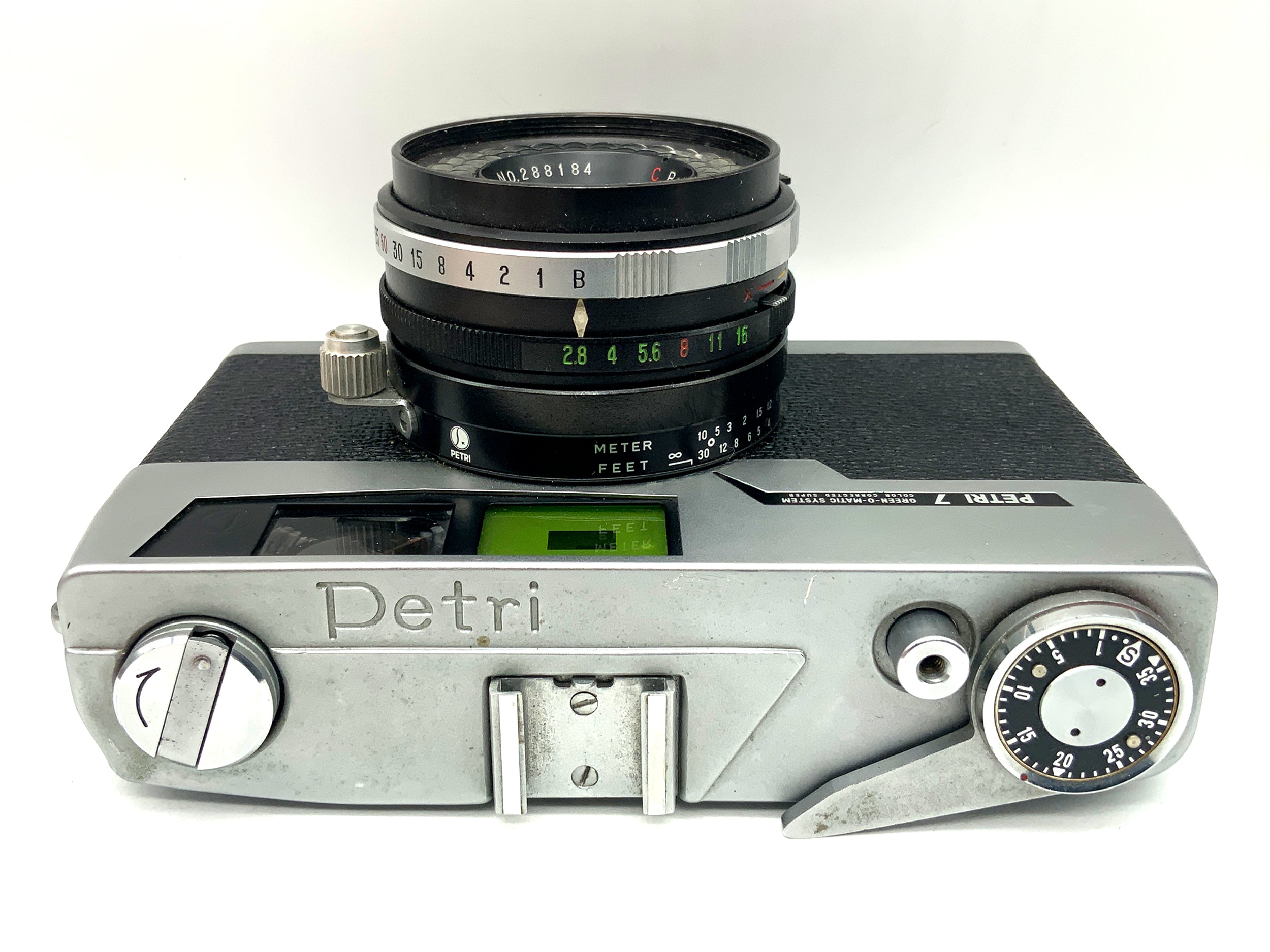 Petri 7 viewfinder camera with C.Petri 1:2.8 f=4.5cm Green-O-Matic analogue camera