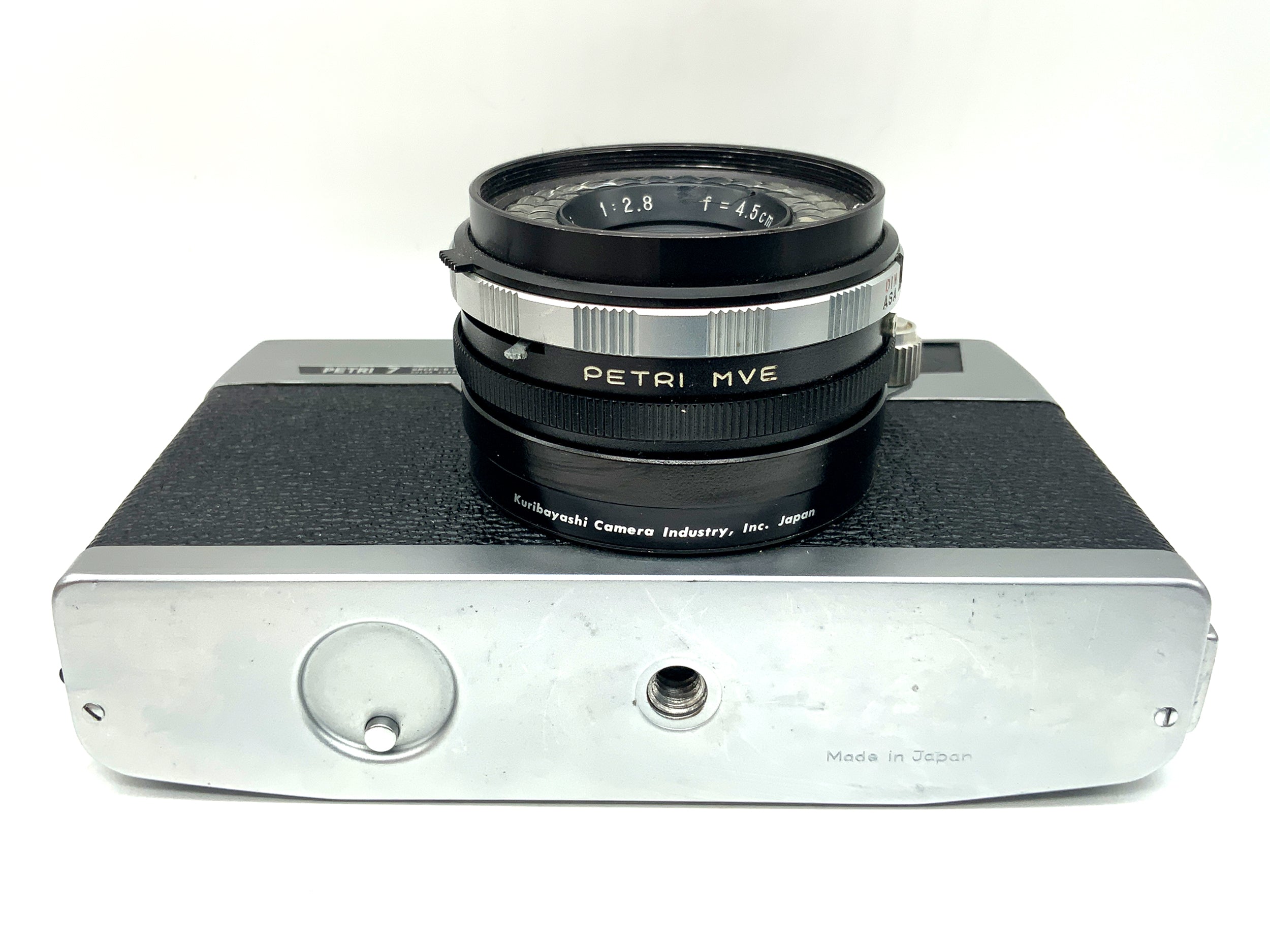 Petri 7 viewfinder camera with C.Petri 1:2.8 f=4.5cm Green-O-Matic analogue camera