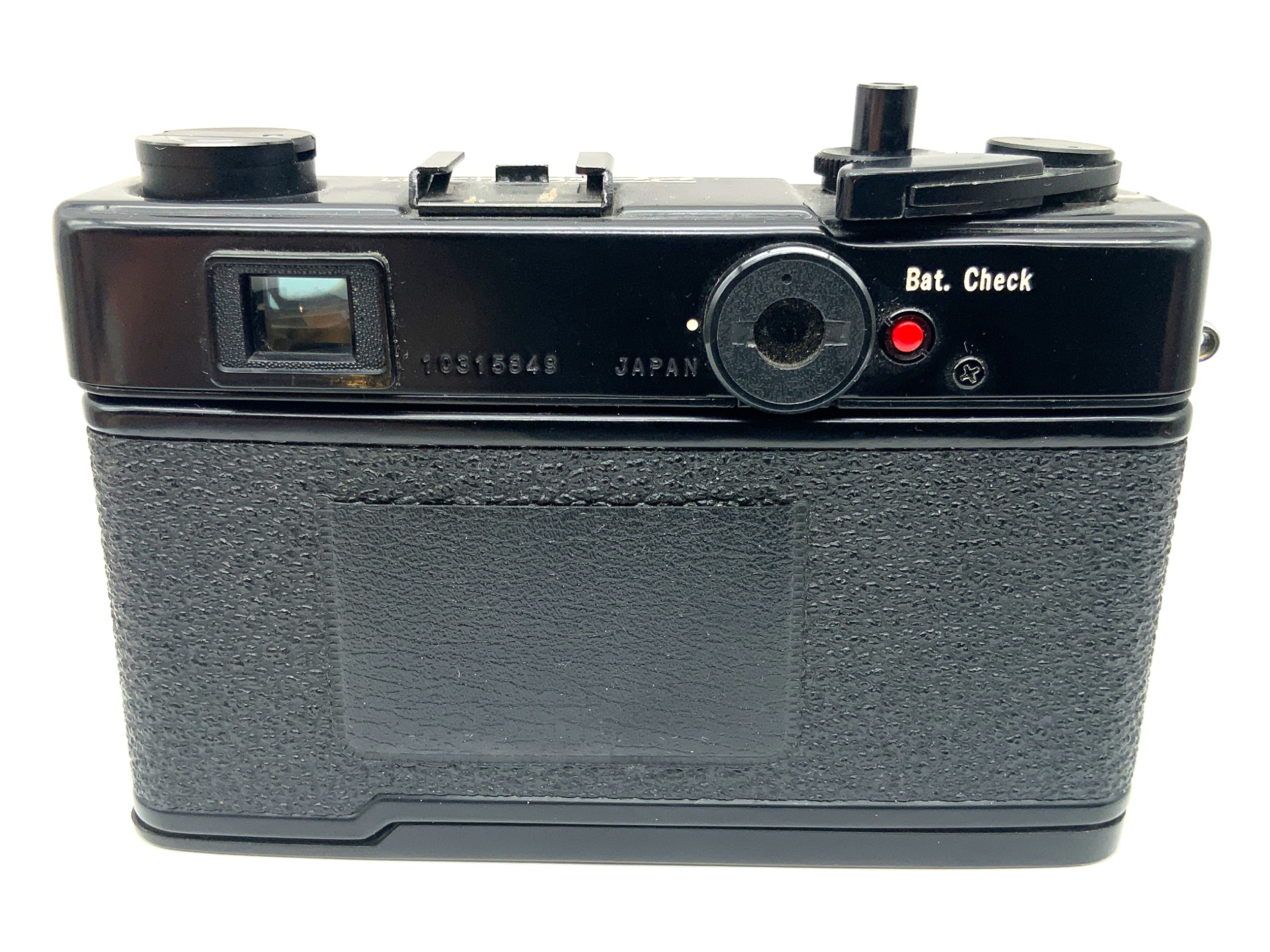 Yashica Electro 35 CC viewfinder camera Color Yashinon DX 1:1.8 f=35mm analogue camera