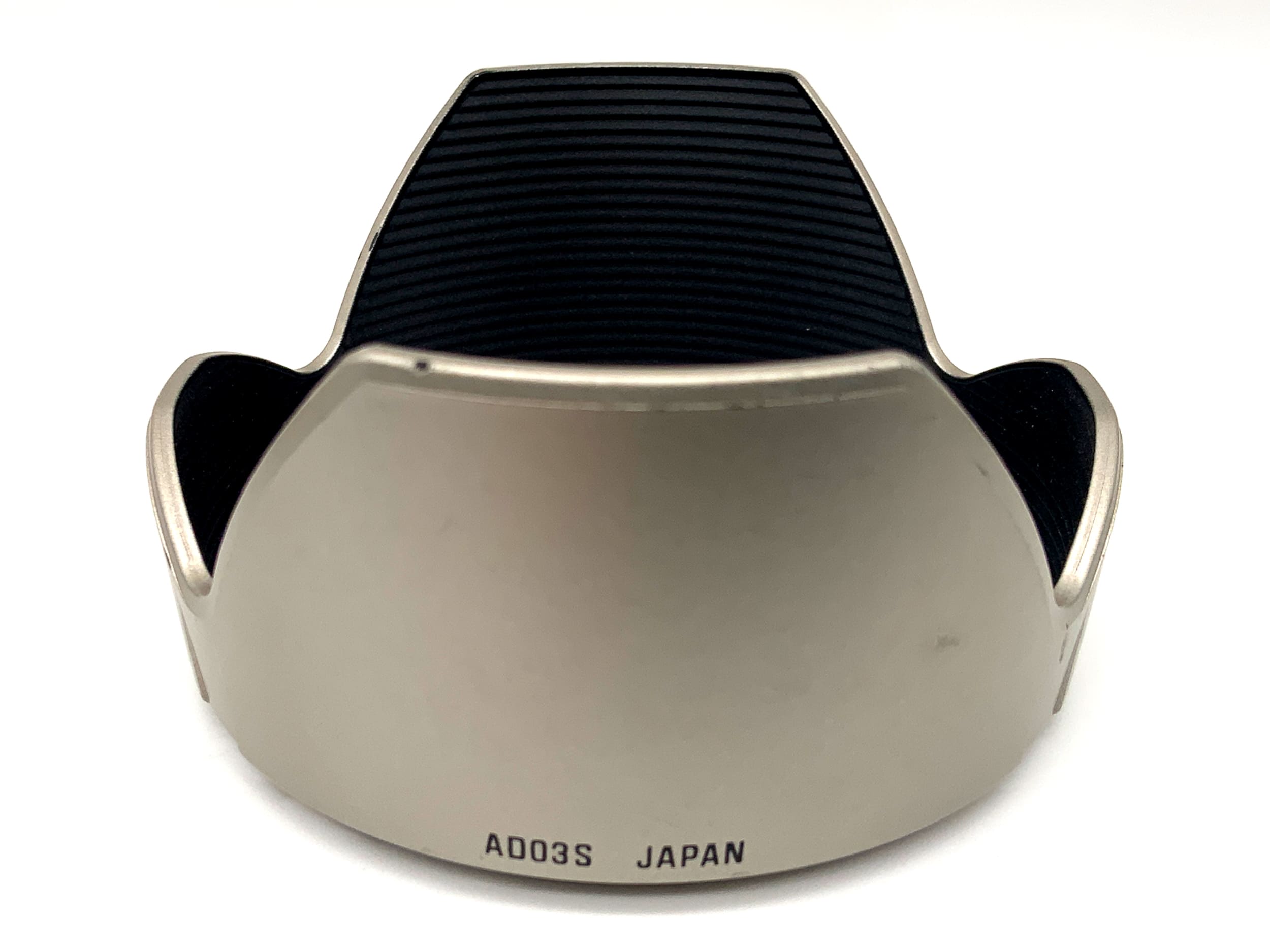 Tamron AD03S lens hood for 28-200 / 3.8-5.6 Aspherical XR (IF)