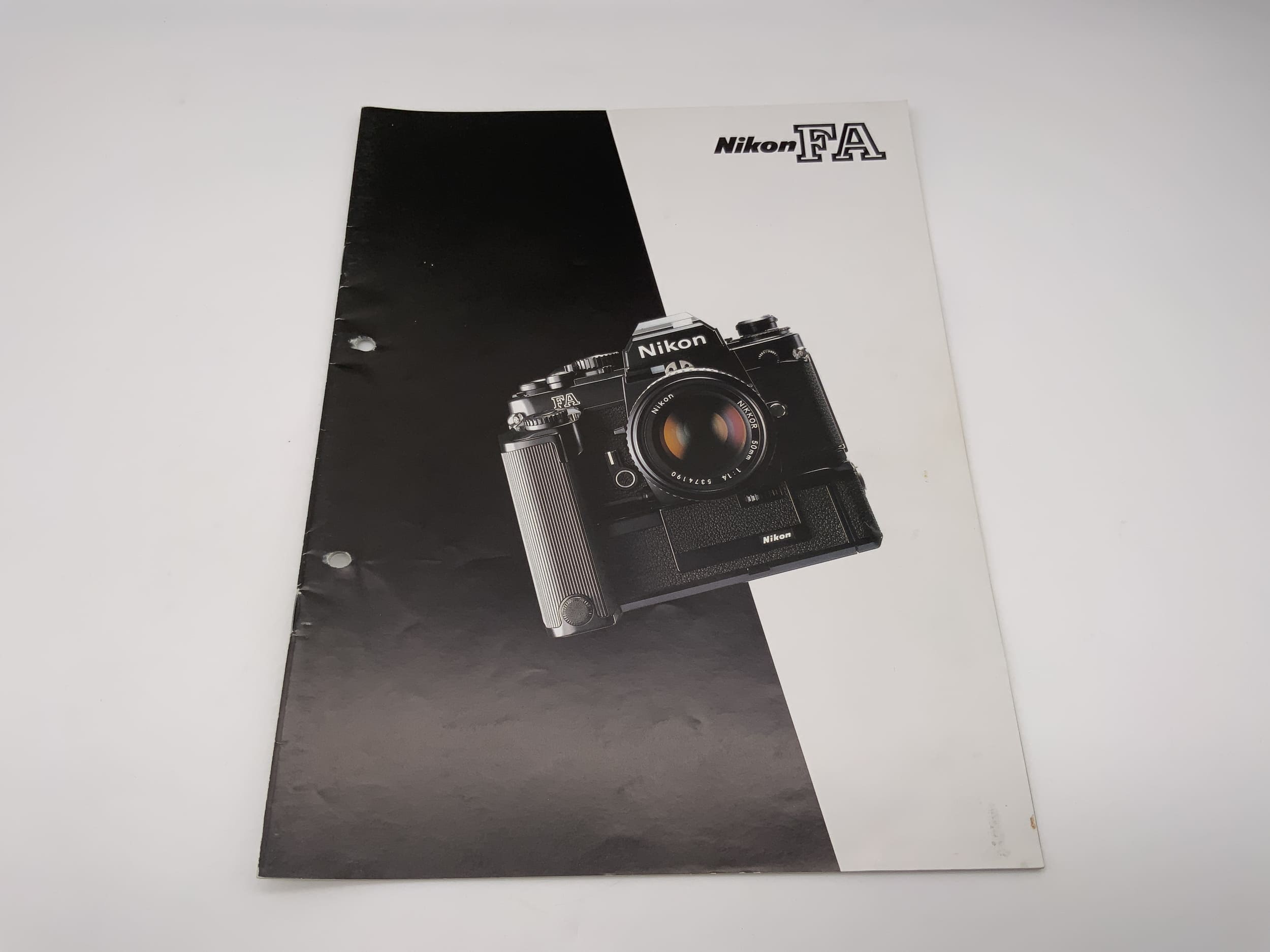 Nikon FA Product Information Brochure (German) Magazine/Journal