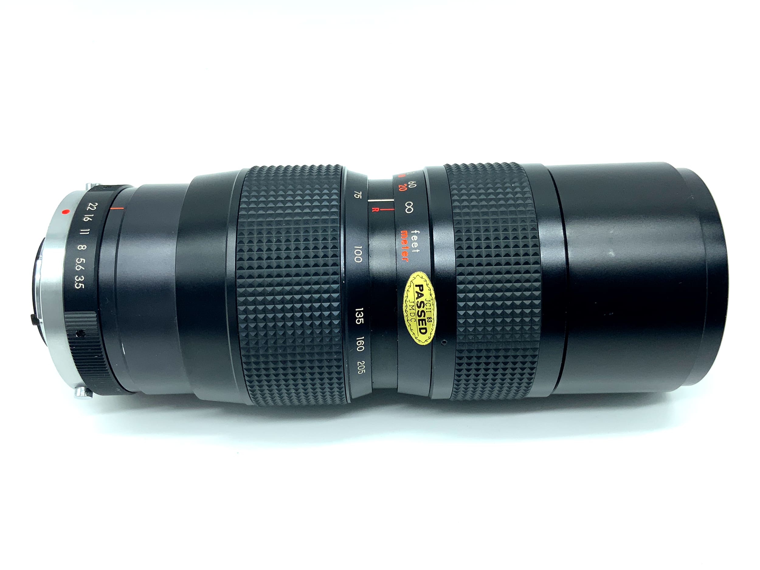 Avanar 75-205mm 1:3.5 lens MC zoom lens (Olympus OM)