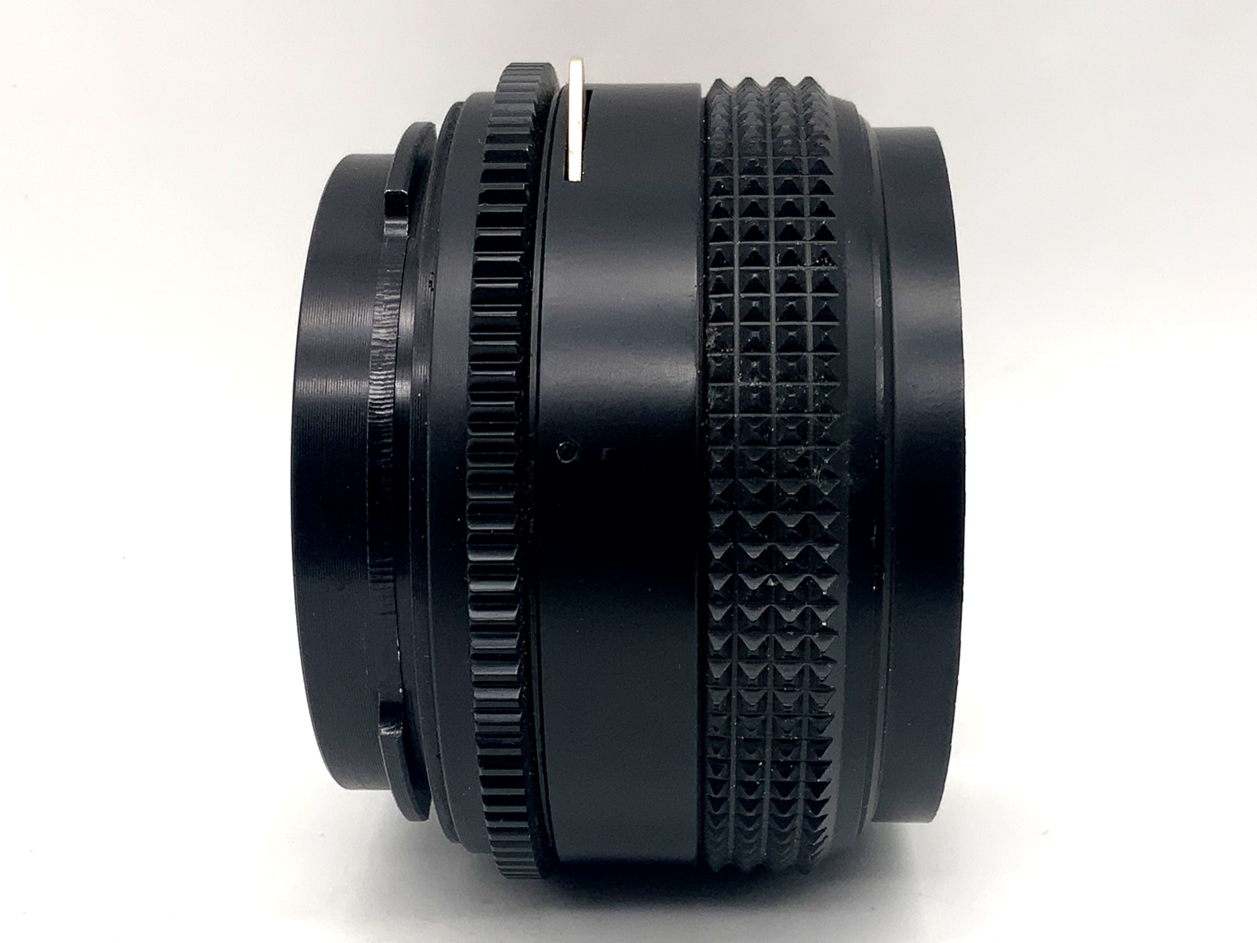 Objectif à focale fixe Arsenal Volna-3 MC 80mm 1:2.8 (Pentacon Six)