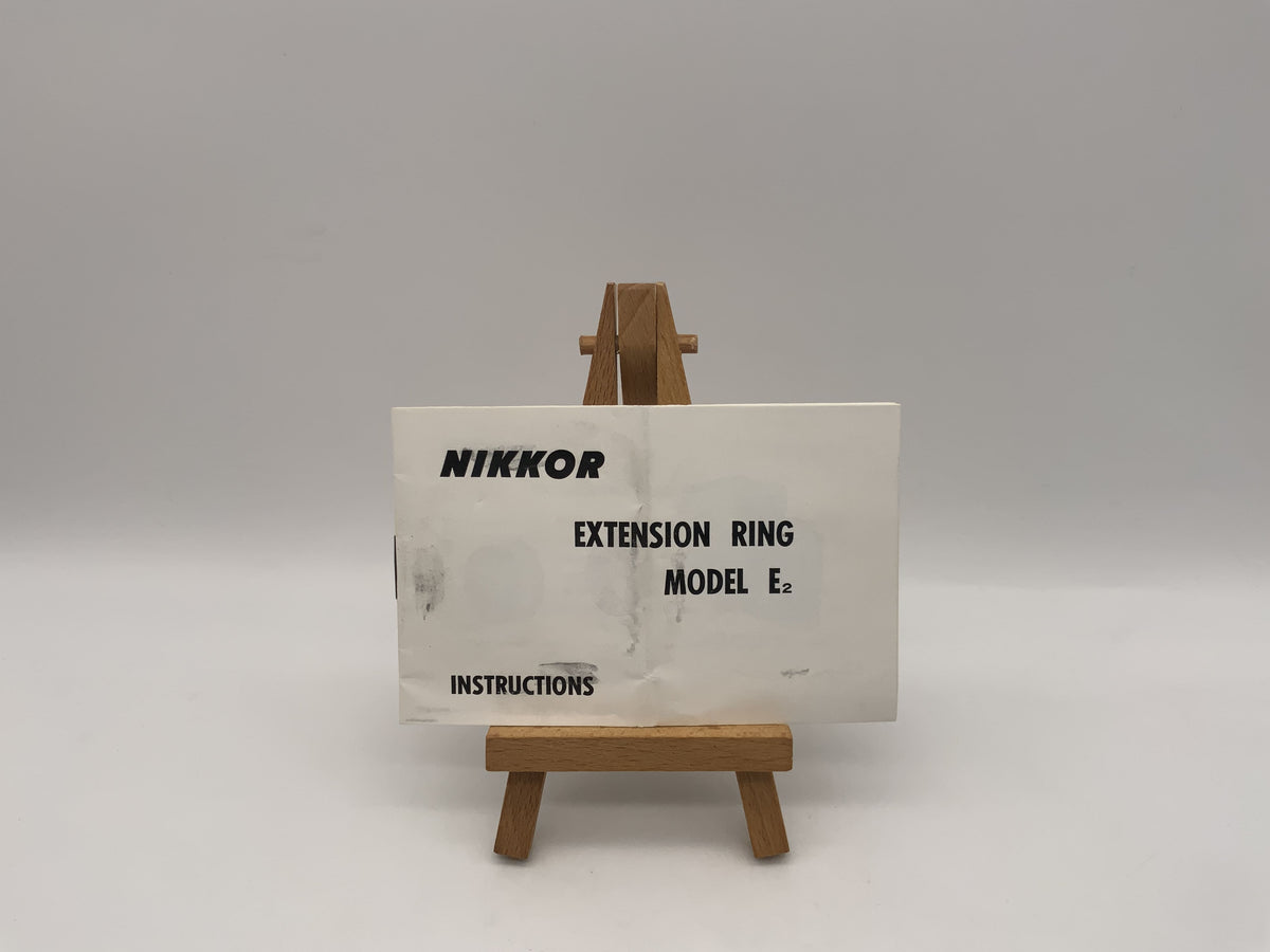 Manuel d'utilisation de la bague d'extension Nikon modèle E2 (anglais)