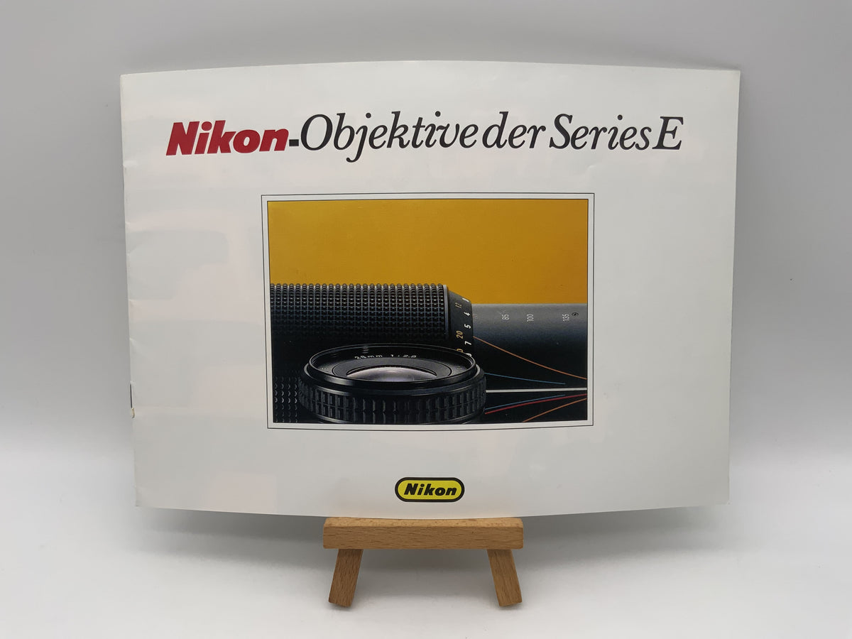 Brochure des objectifs Nikon série E (allemand)