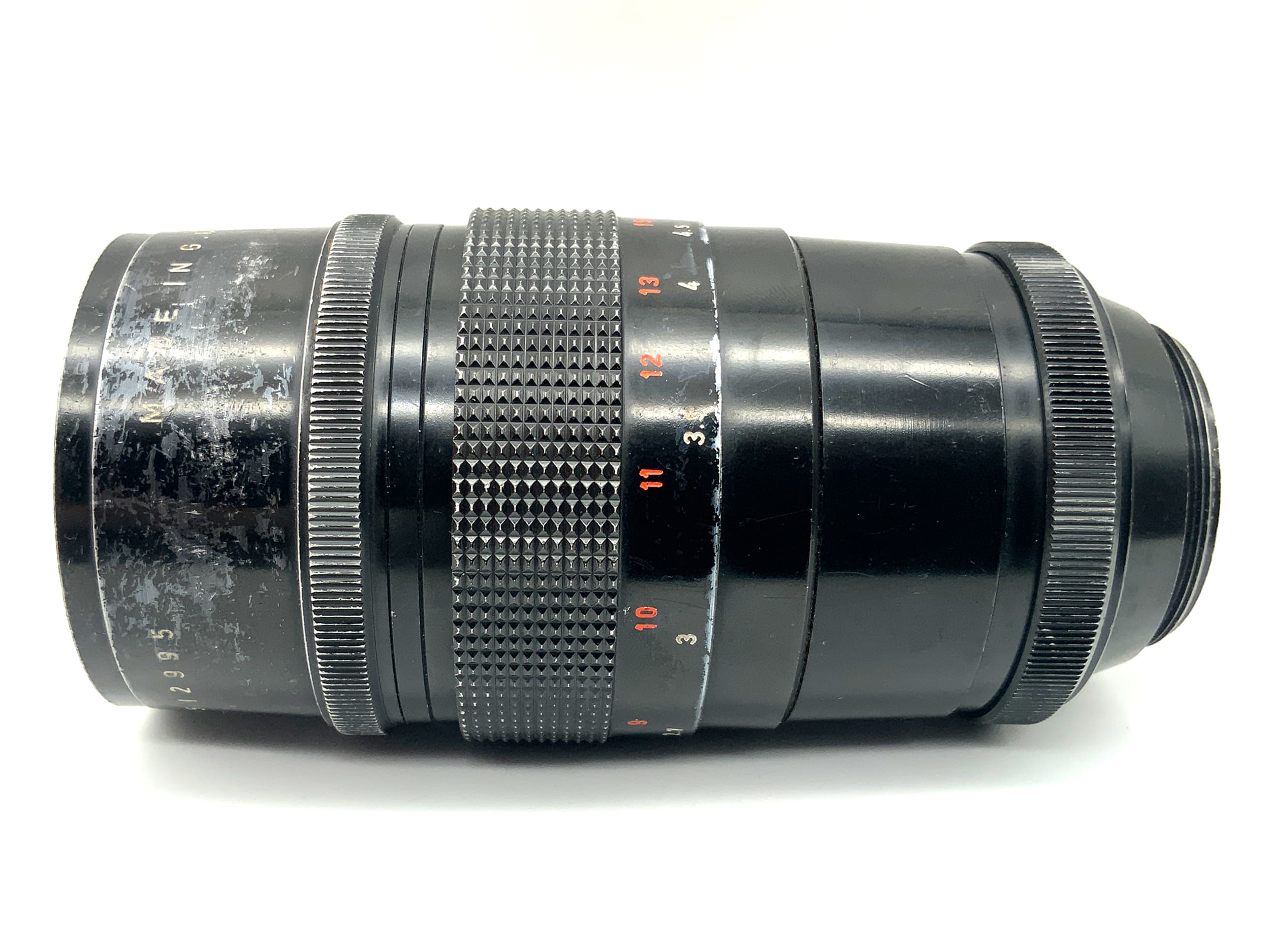 Objectif Pentacon 200 mm 1:4 15 lames alias Meyer Optik Görlitz Orestegor (M42)