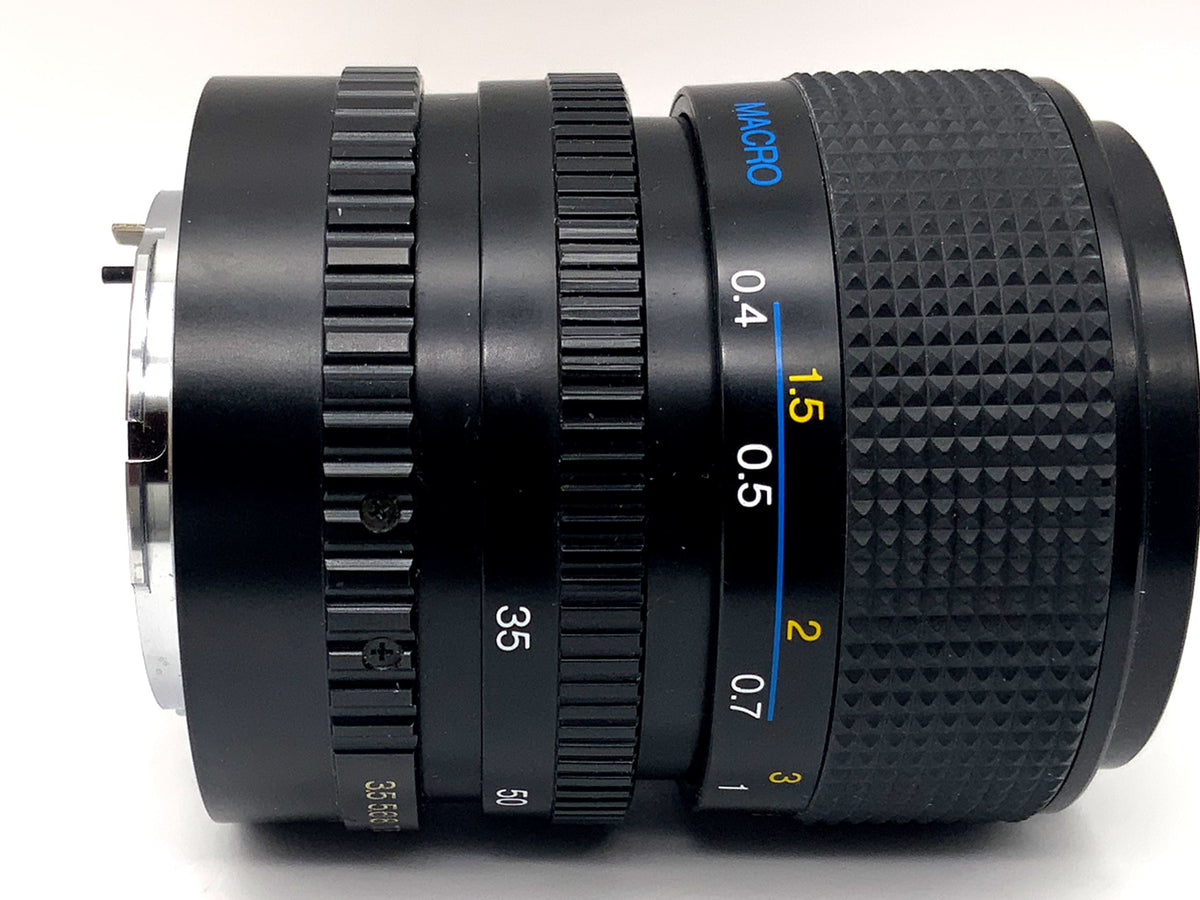 Objectif Exakta 35-70 mm 1:3,5-4,8 Objectif zoom MC Macro (Konica AR)