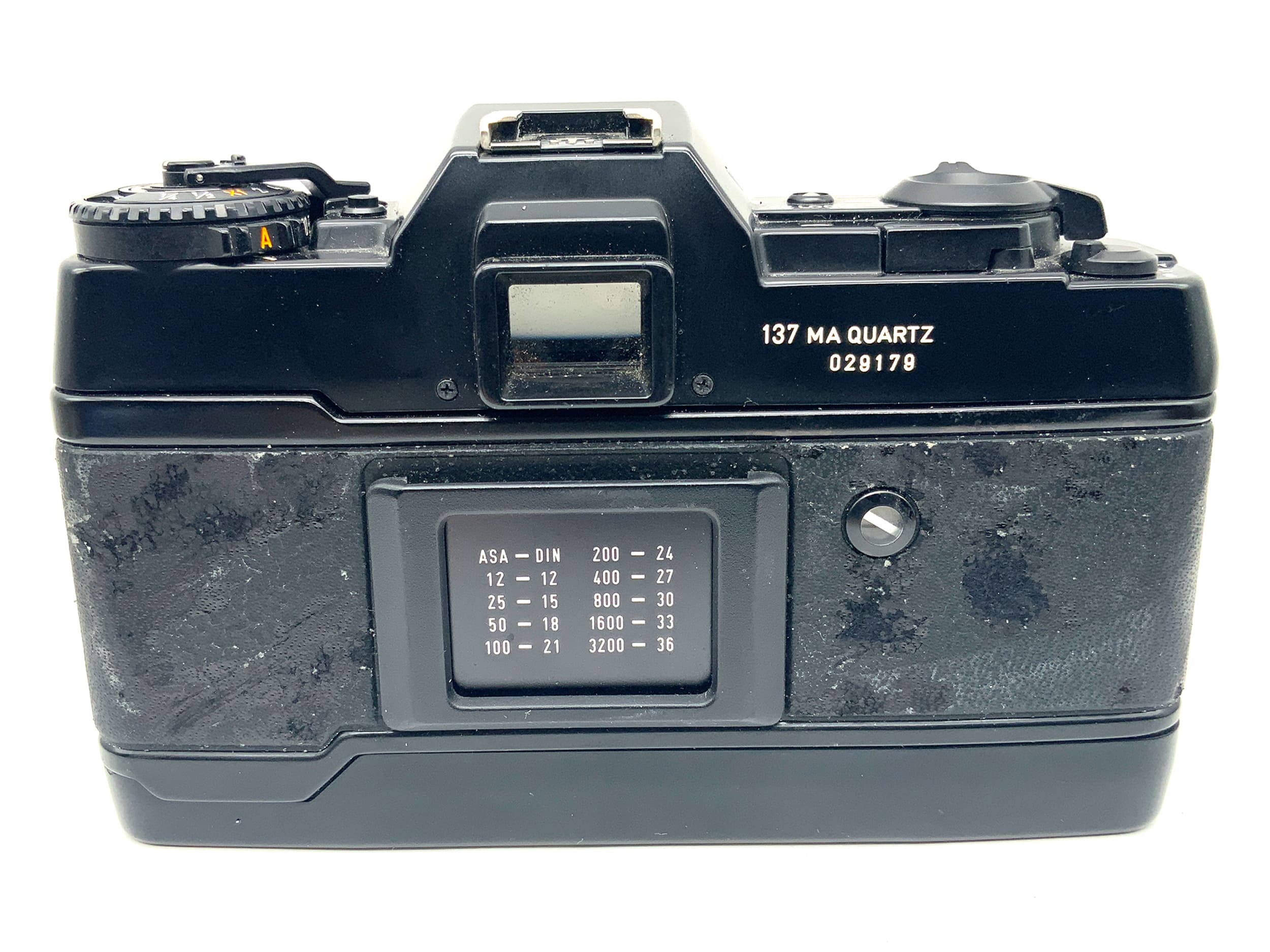 Contax 137 MA Quartz SLR in original packaging 35mm SLR analog body (Yashica/Contax)