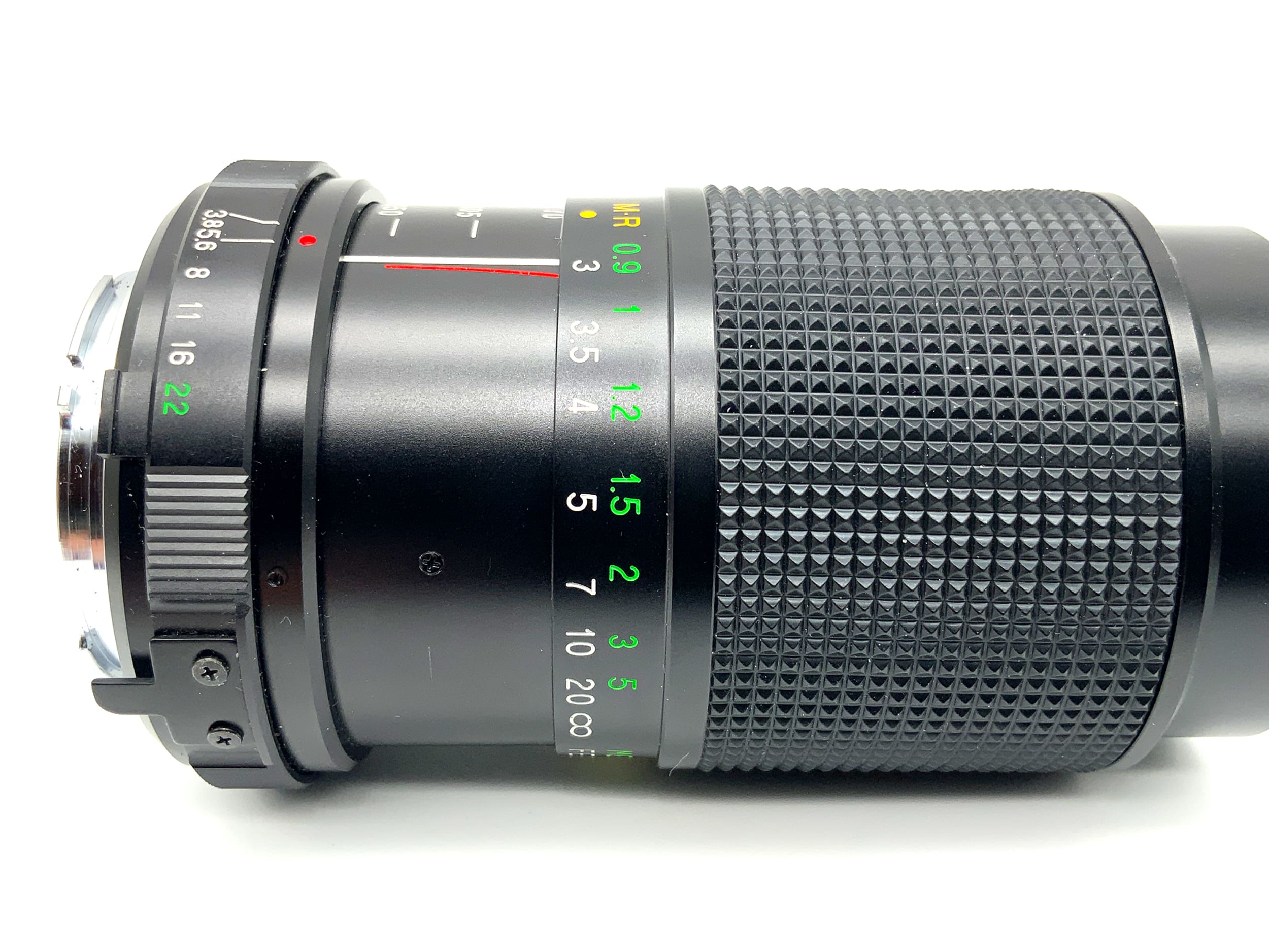 Objectif zoom macro Vivitar 70-150 mm 1:3.8 MC (Minolta MD)