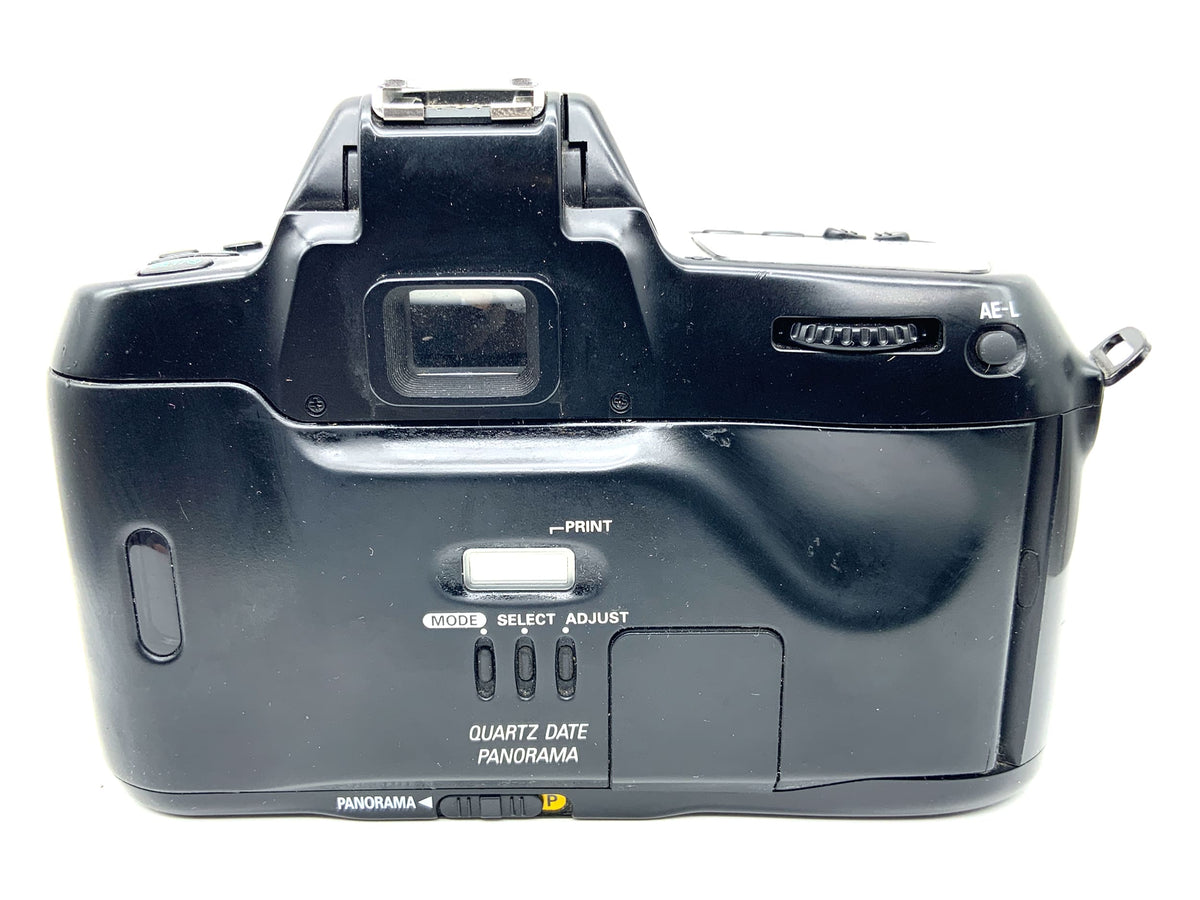 Boîtier reflex analogique Nikon F70 SLR Quartz Date Panorama 35 mm (Nikon AF)