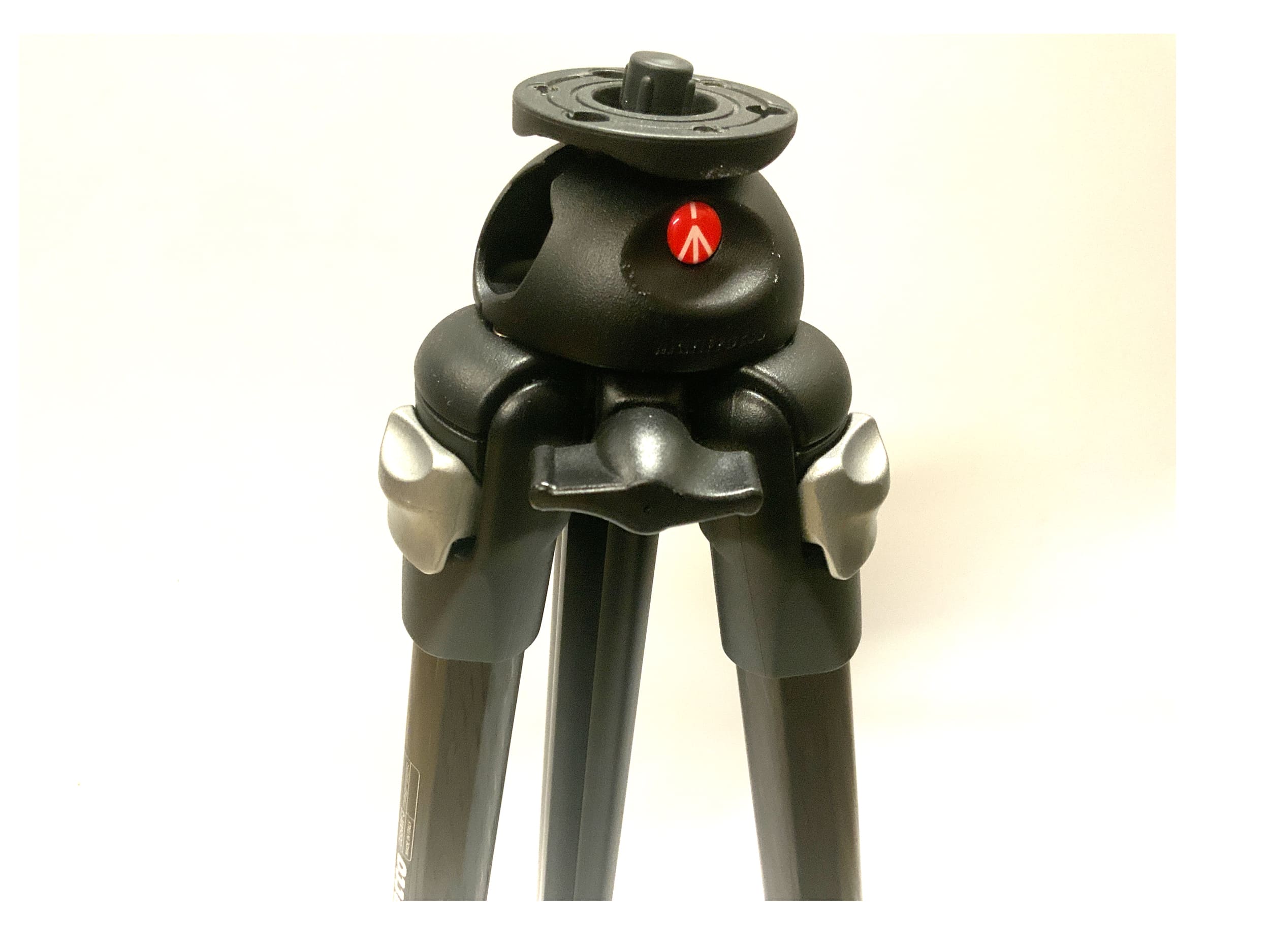 Manfrotto 055MF3 Tripod Magfiber Carbon Fiber Tripod 59-182cm Photo Tripod