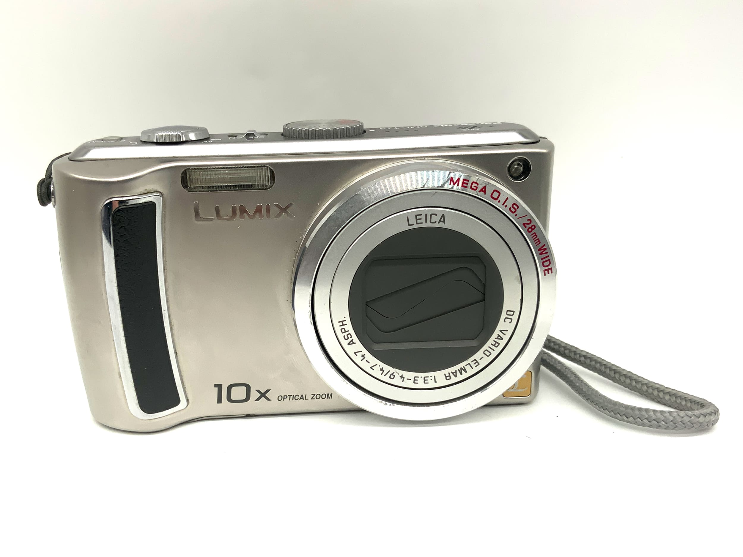 Panasonic Lumix DMC-TZ5 mit Leica DC Vario-Elmarit f/4.7-47mm Displayschaden