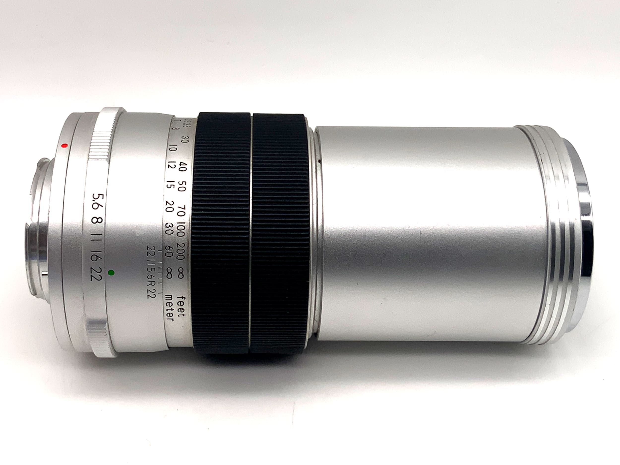 Tokyo Kogaku 200mm 1:5.6 lens RE.Auto-Topcor fixed focal length (Topcon)