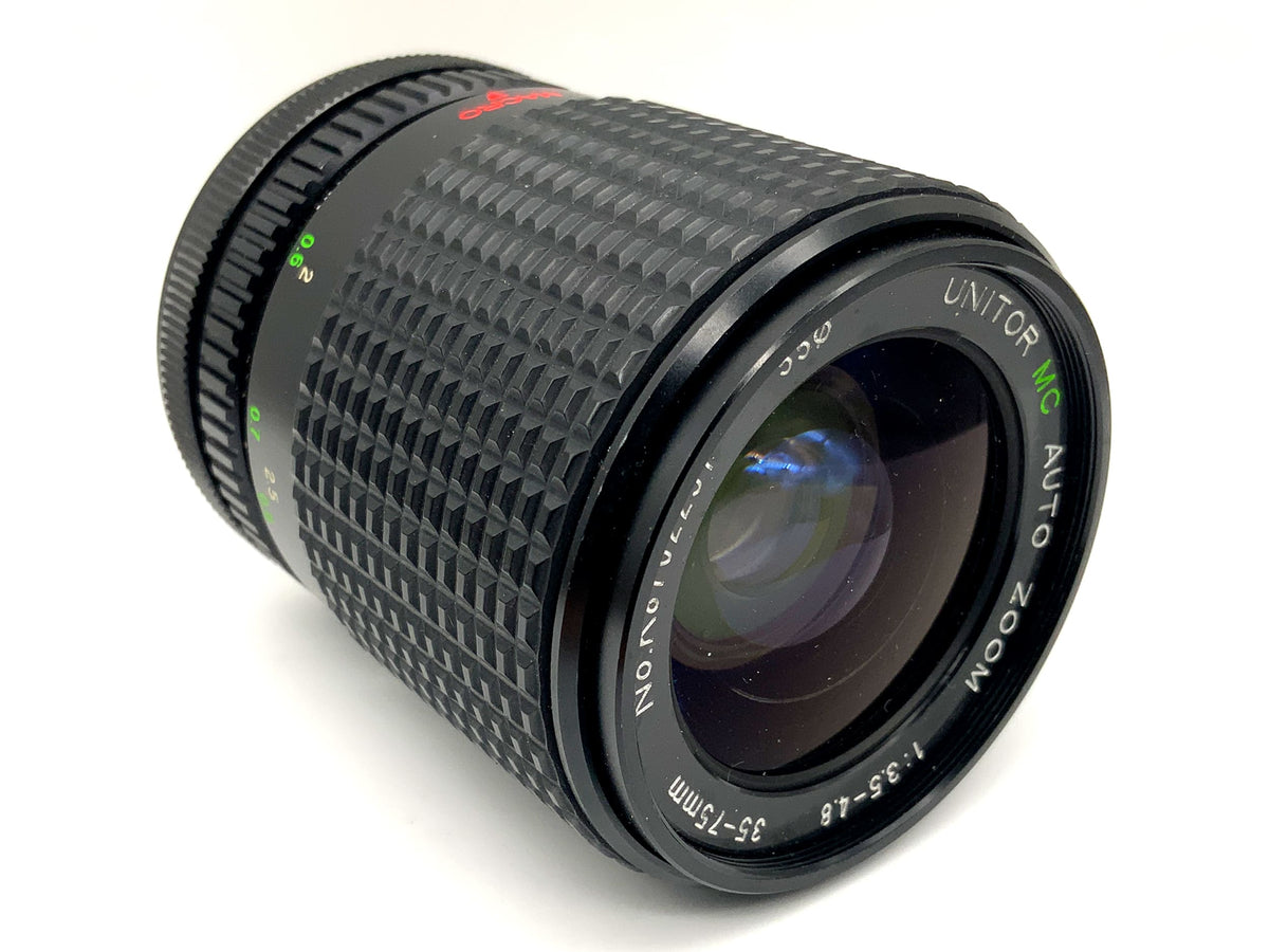 Objectif Unitor 35-75 mm 1:3.5-4.8 MC à zoom automatique (Canon FD)