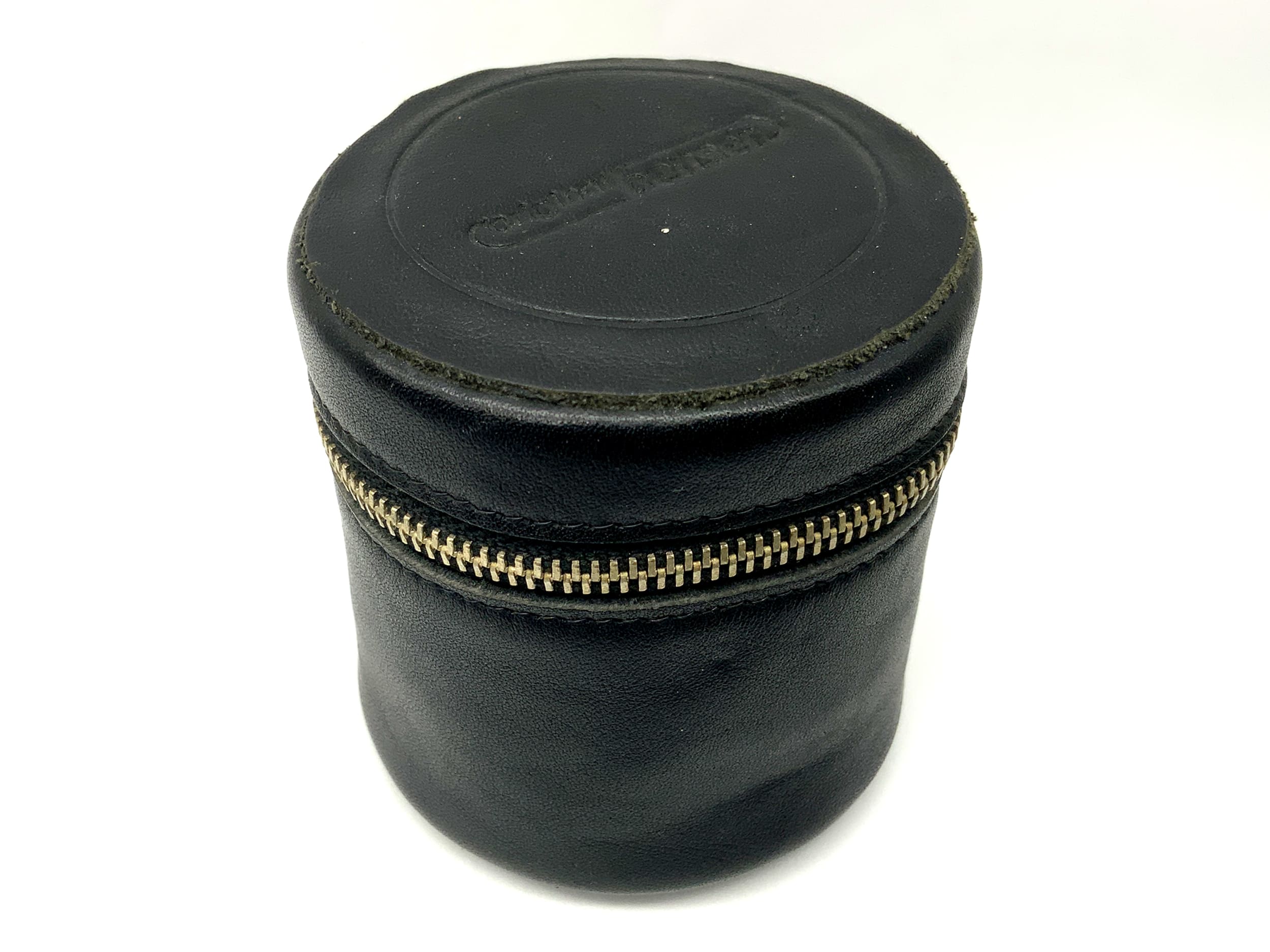 Étui souple pour lentilles Benser d'origine, en cuir noir, environ 8 x 7,5 cm.