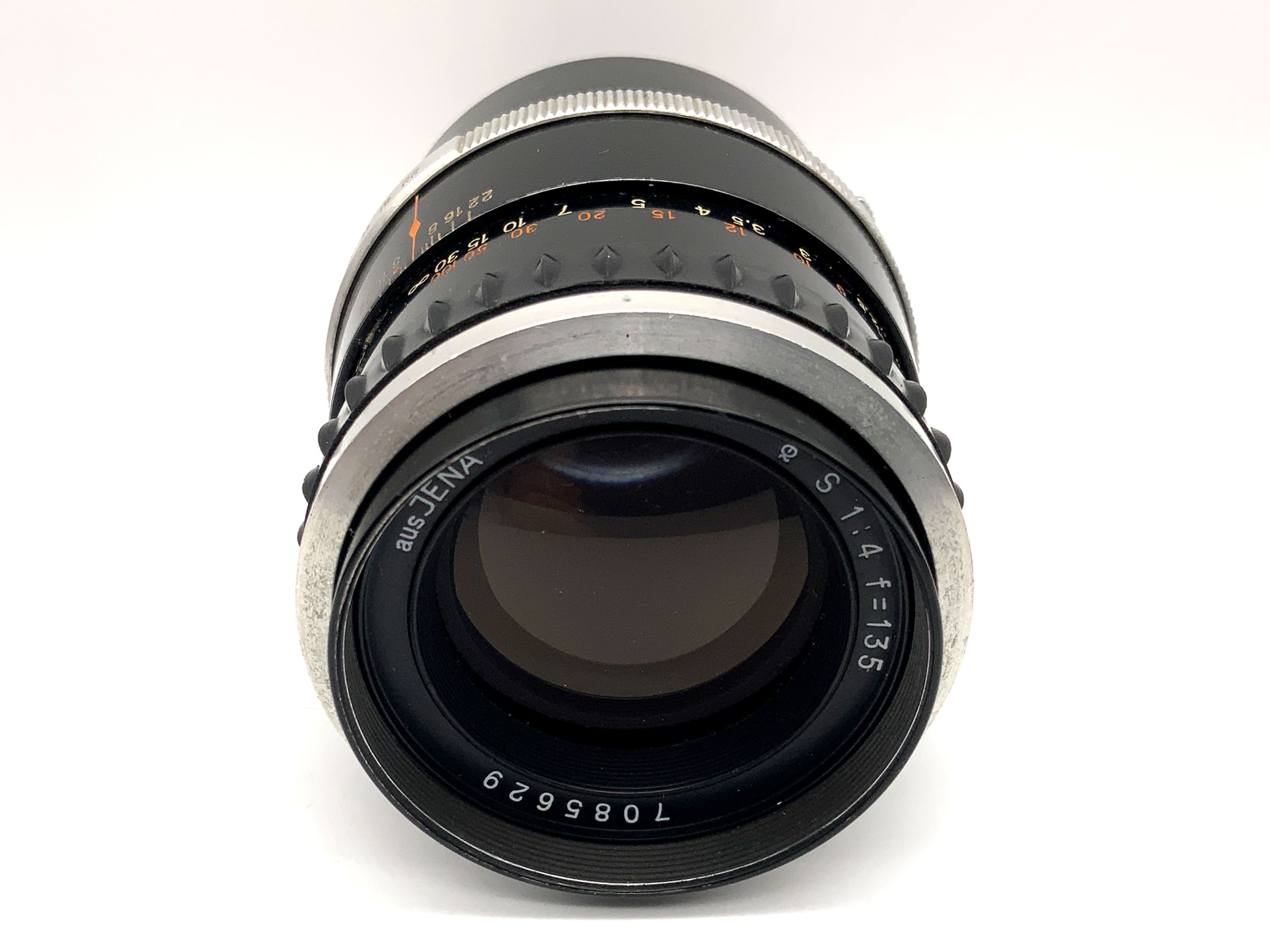 Objectif Carl Zeiss 135 mm 1:4 de Jena Sonnar (objectif fixe M42)