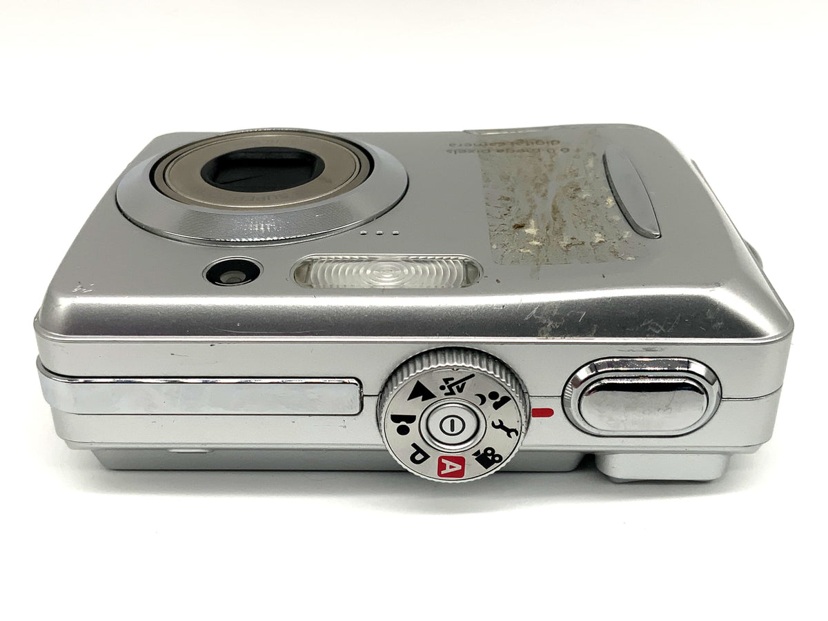 TCM DC3V Digitale Kompaktkamera mit 5.5.-16.5 bleibt aus