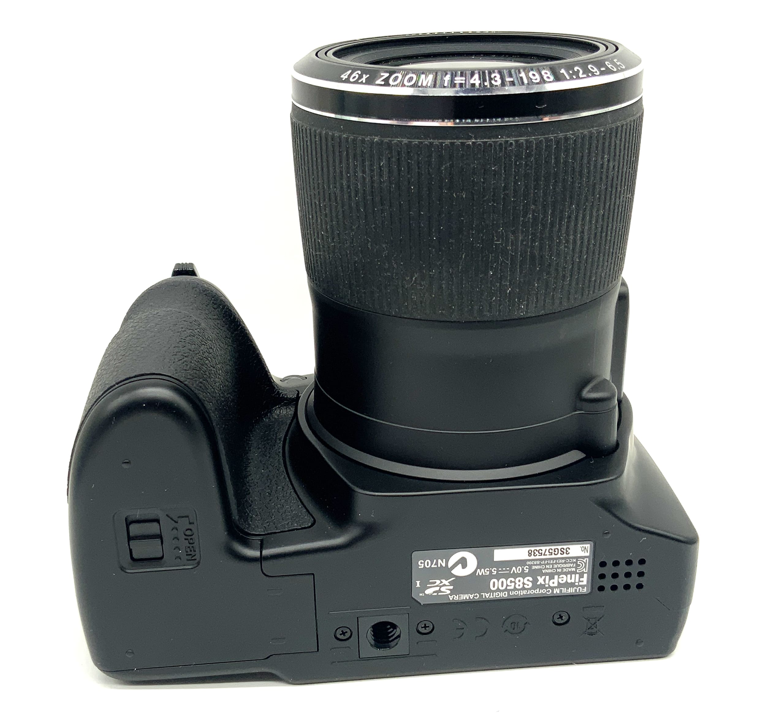 Fujifilm Finepix S8500 Bridgekamera mit 4.3-198 1:2.9-6.5 Digitalkamera