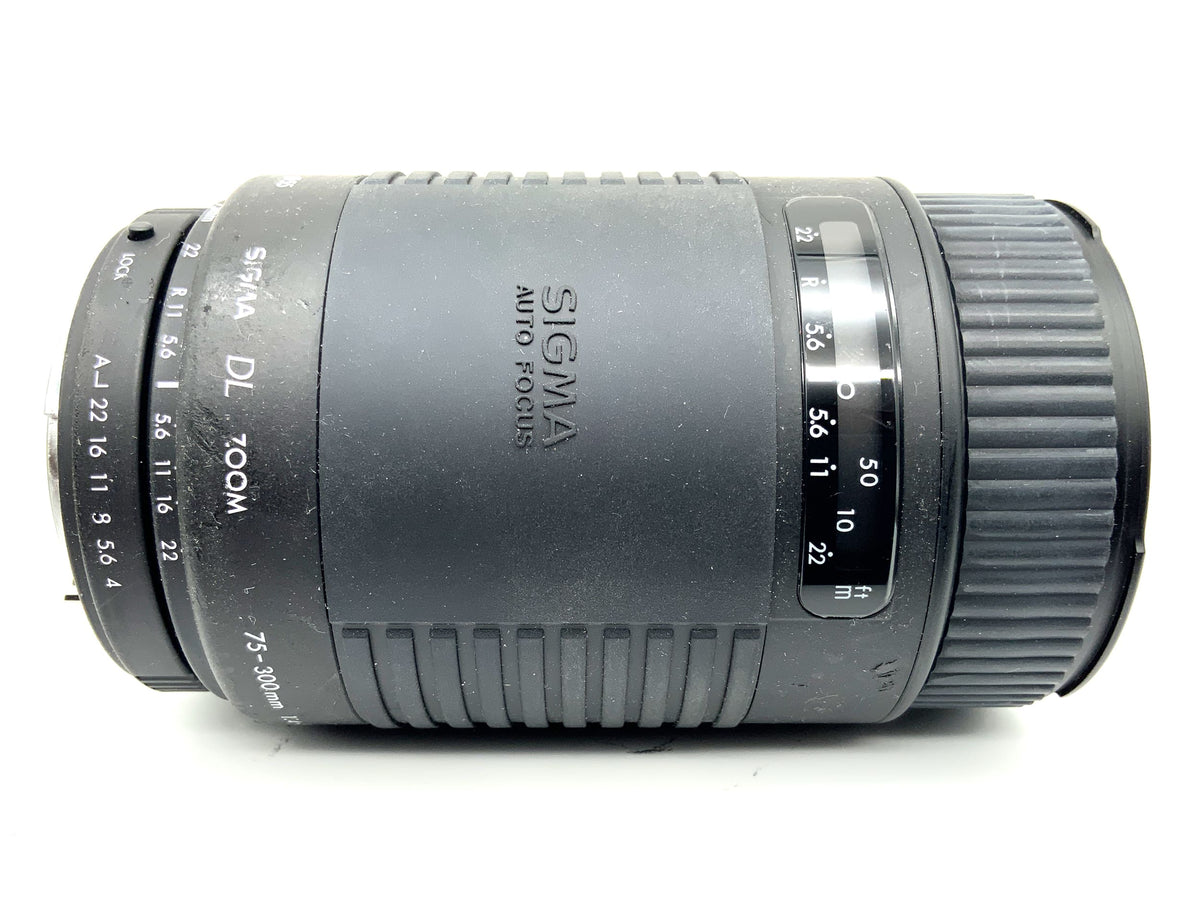 Objectif zoom multicouches Sigma 75-300mm 1:4-5.6 DL (Pentax K-AF)