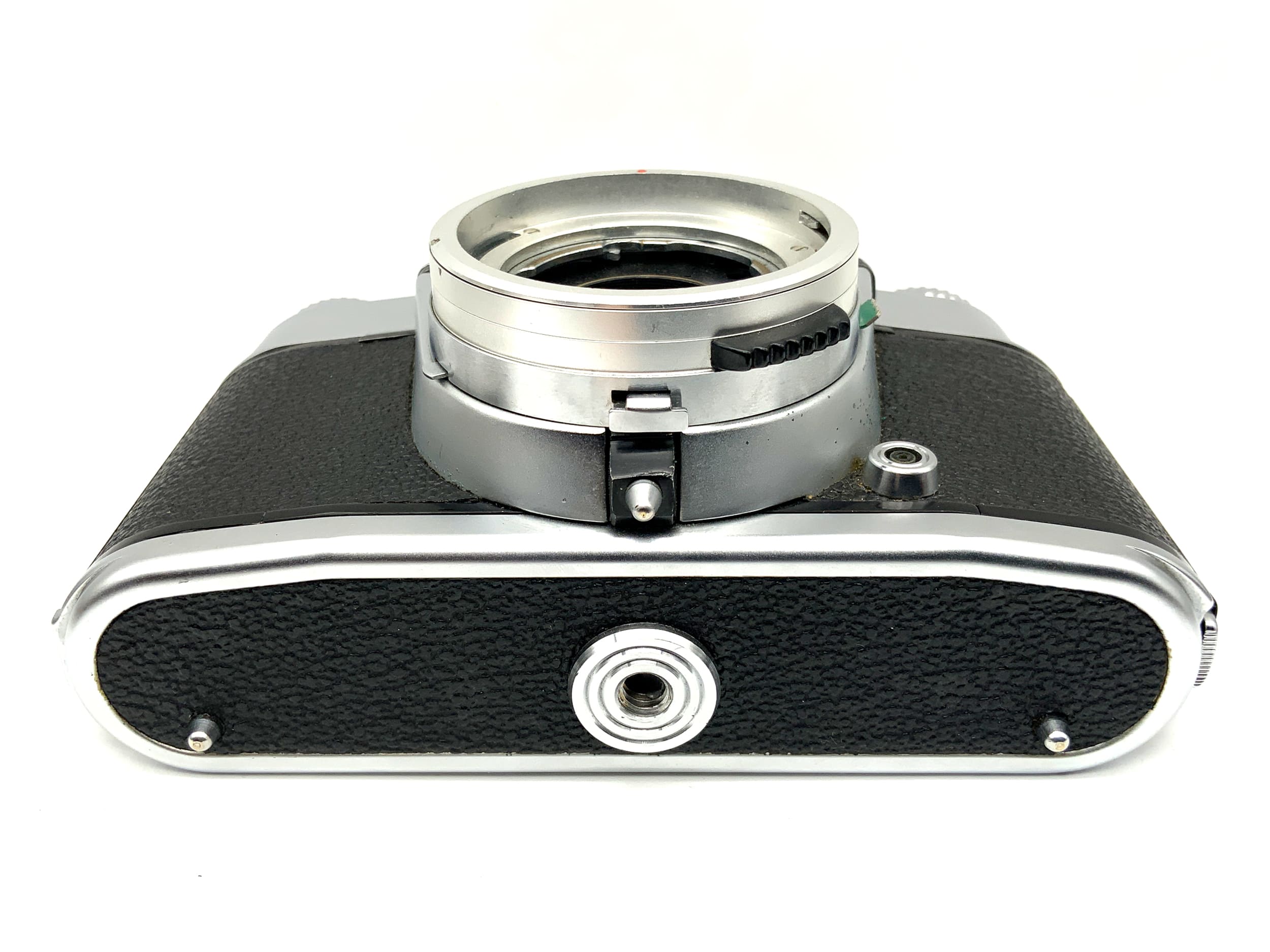 Voigtländer Bessamatic SLR! Light meter defective! 35mm SLR analog
