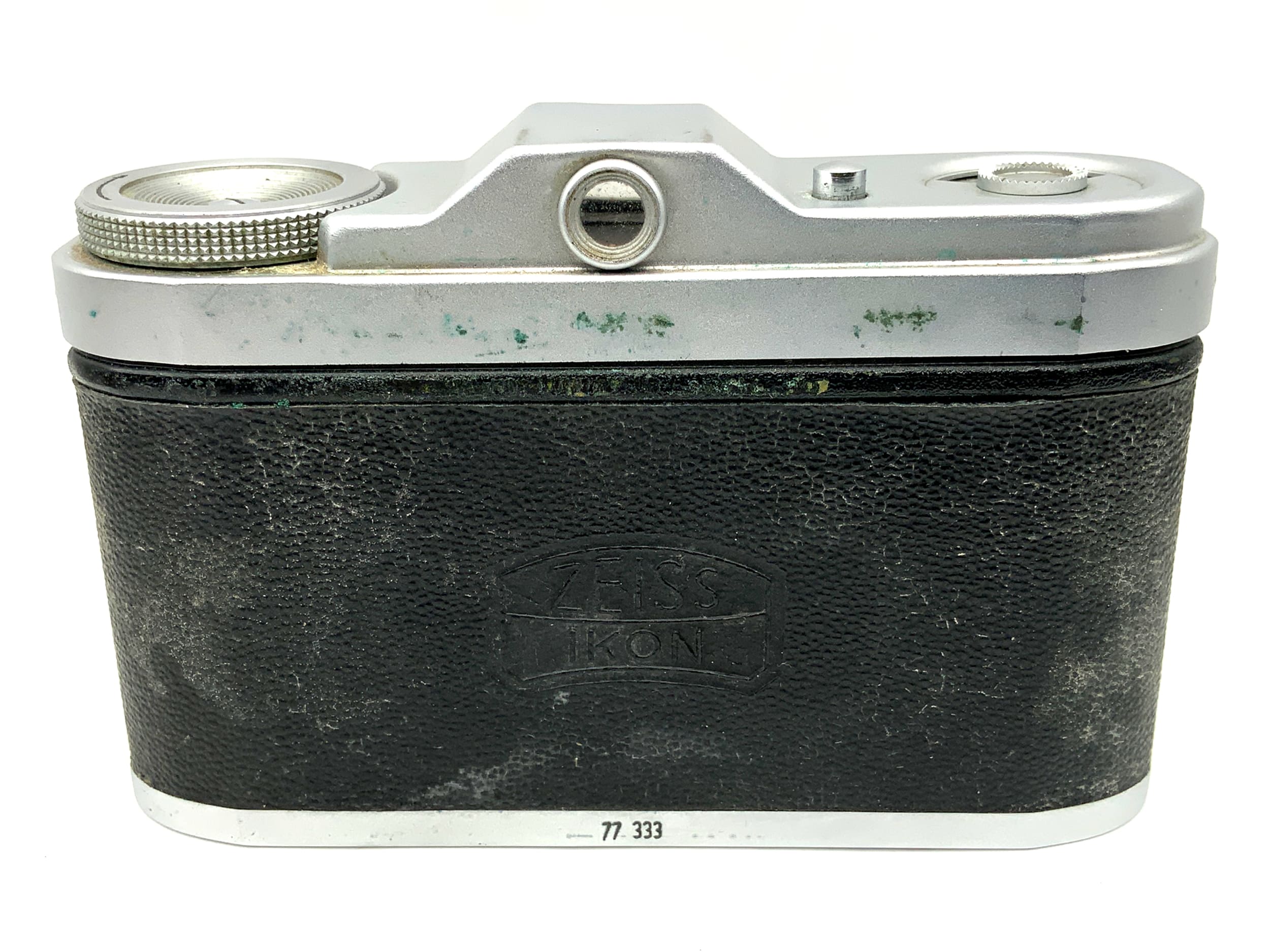 Appareil photo à visée Zeiss Ikon Tenax avec objectif analogique Novonar Anastigmat 3,5/35 mm V