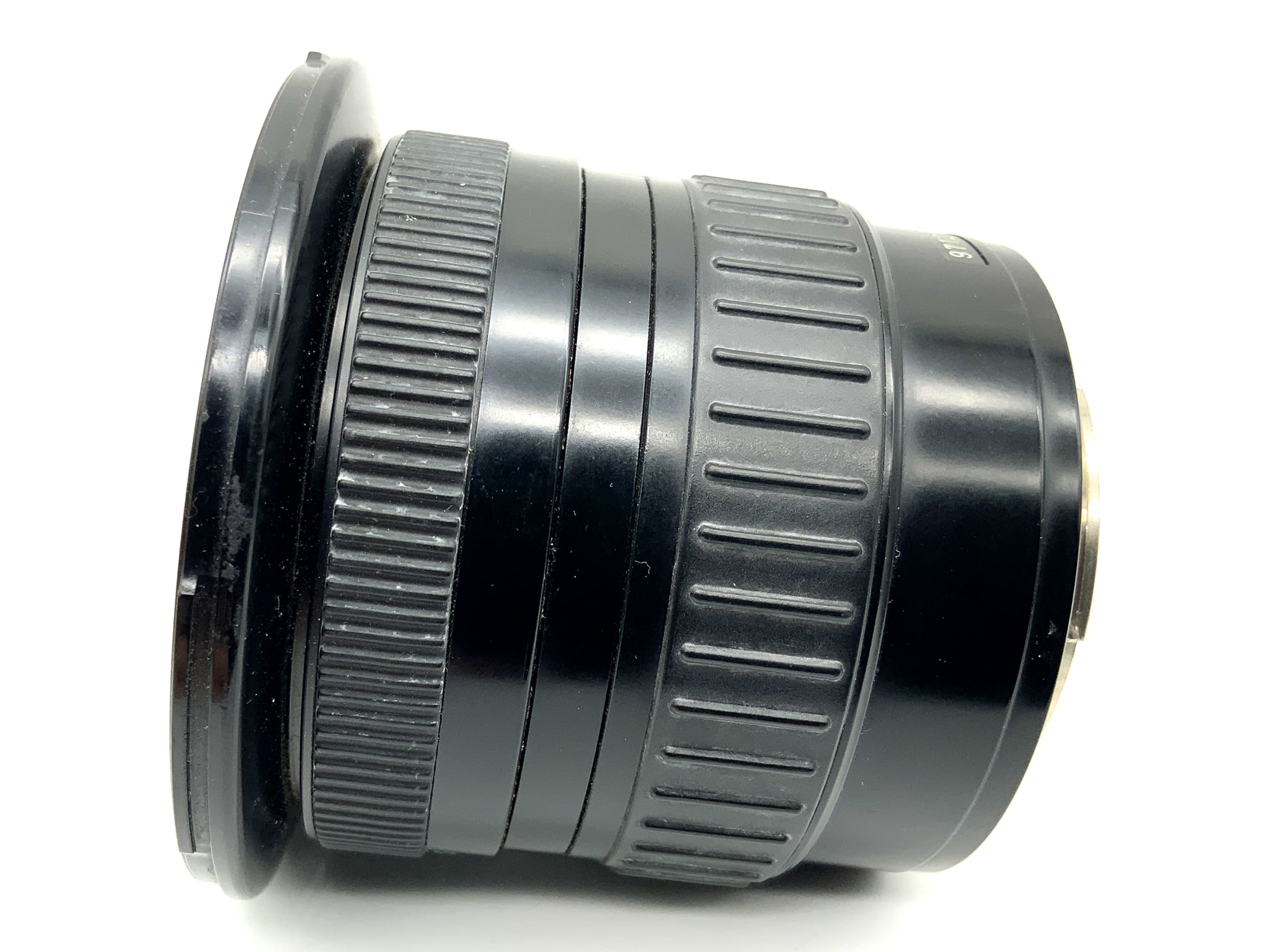 Soligor 19-35 mm 1:3,5-4,5 Objectif AF Zoom MC Objectif zoom (Minolta AF/Sony A)
