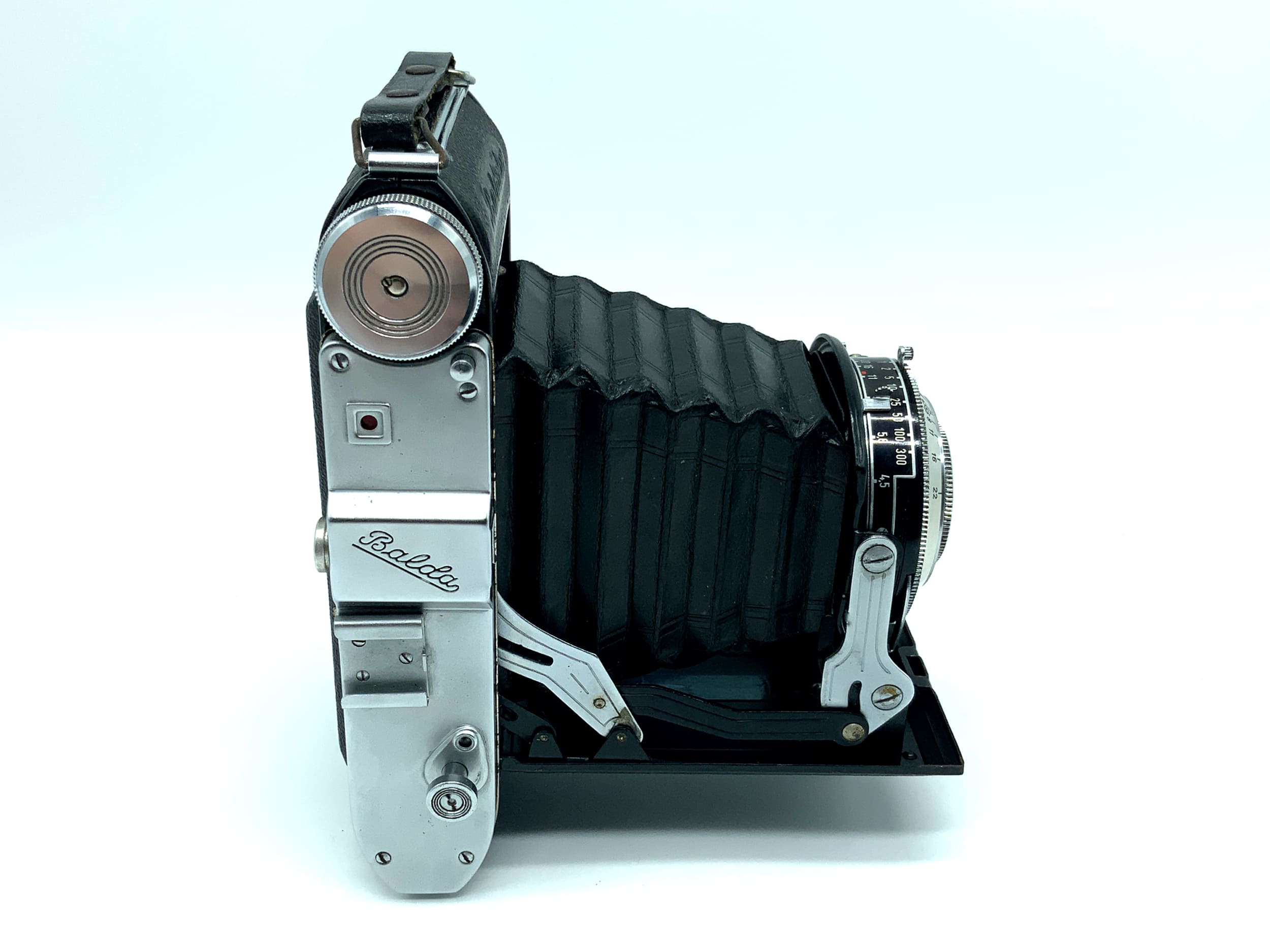 Balda Baldalux folding camera with Schneider Kreuznach Radionar 105mm 1:4.5 lens