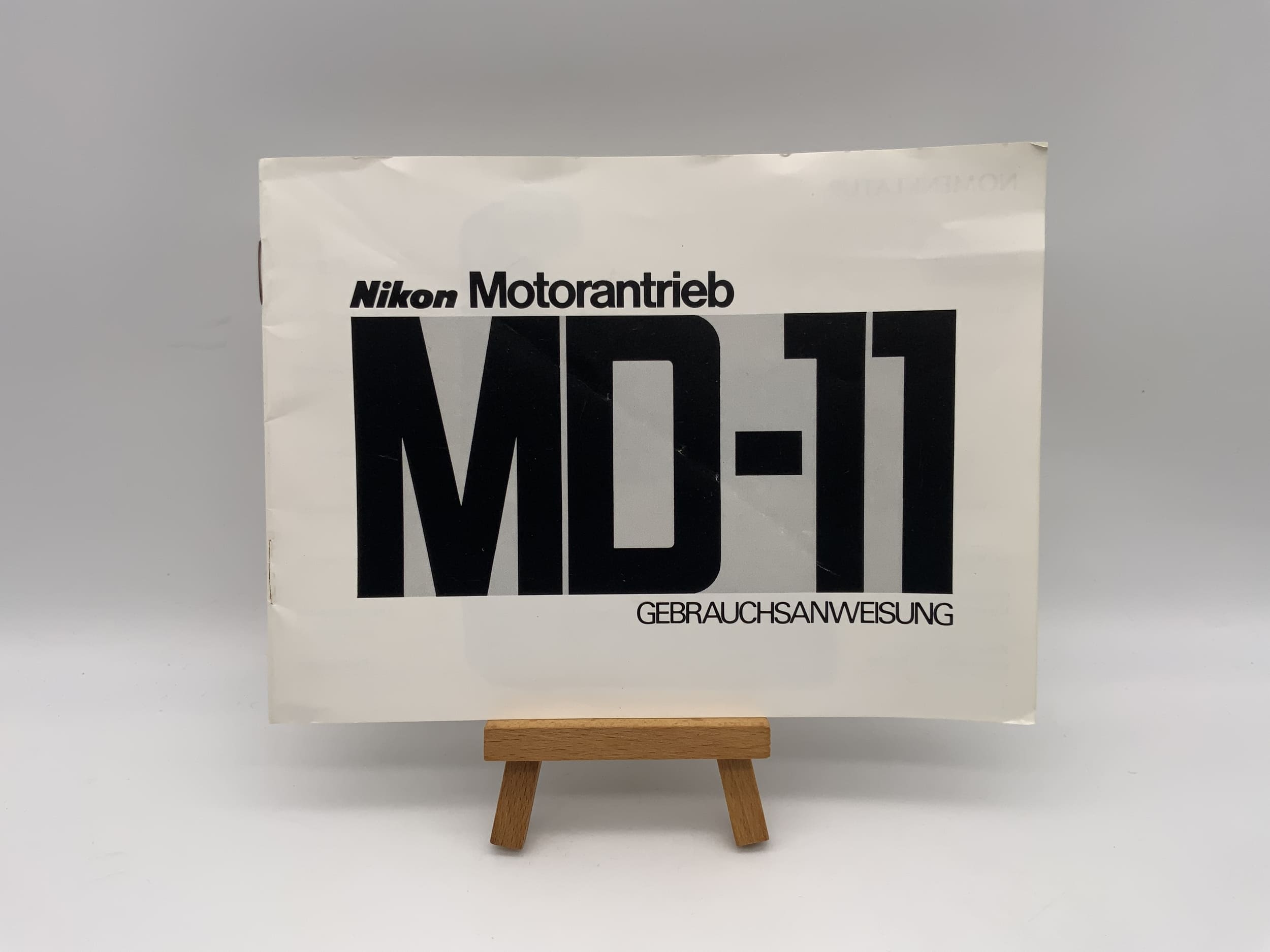 Nikon MD-11 Motor Drive User Manual (German)