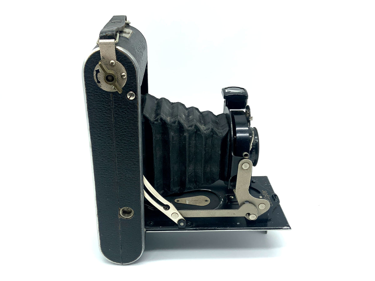 Appareil photo pliant Certo Certofix avec objectif Schneider Kreuznach Radionar 10,5 cm 1:4,5