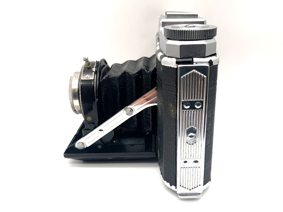 Zeiss Ikon Nettar 518/16 folding camera with Novar Anastigmat 75mm 1:6.3 Vario