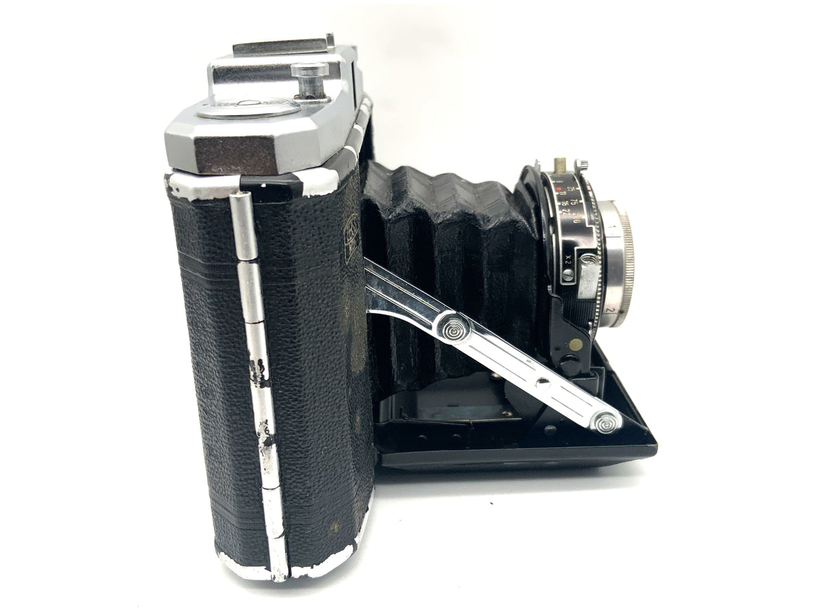 Zeiss Ikon Nettar 518/16 folding camera with Novar Anastigmat 75mm 1:6.3 Vario