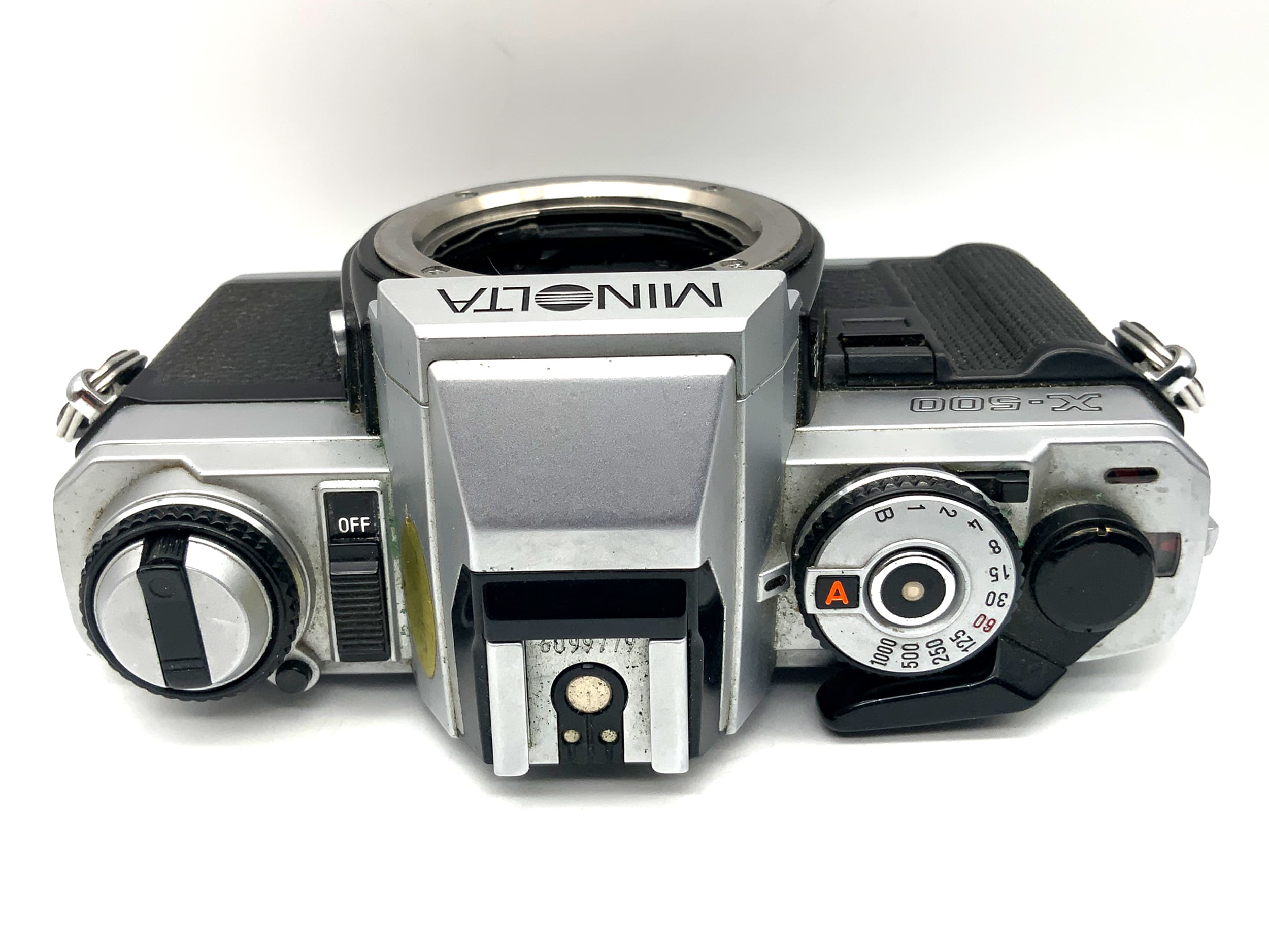 Minolta X-500 SLR 35mm analog single-lens reflex camera body (Minolta MD)