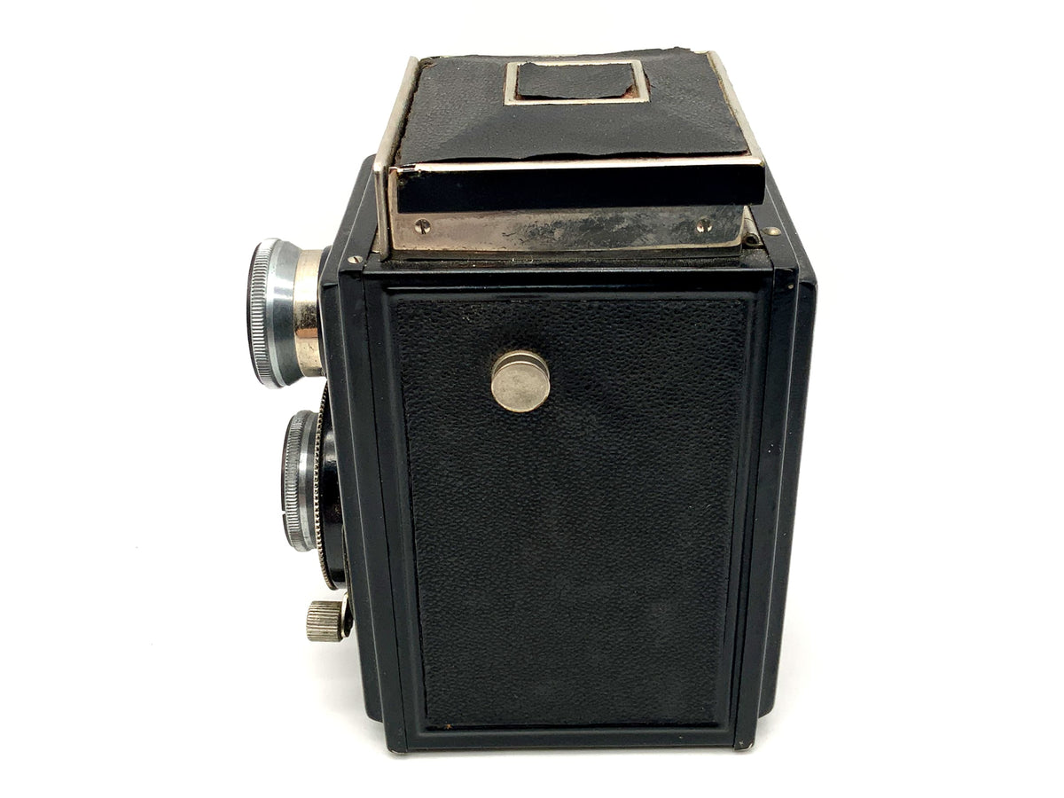 Welta Reflexiona TLR with E. Ludwig Meritar 7.5cm 1:3.5 two-lens analog camera