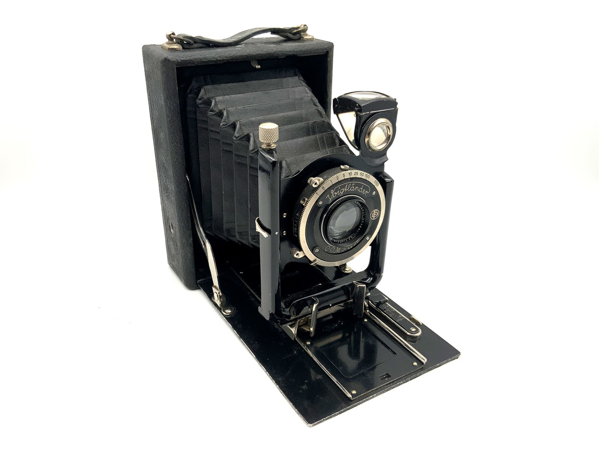 Erko plate camera with Voigtländer Anastigmat Skopar 10.5cm 1:4.5 lens