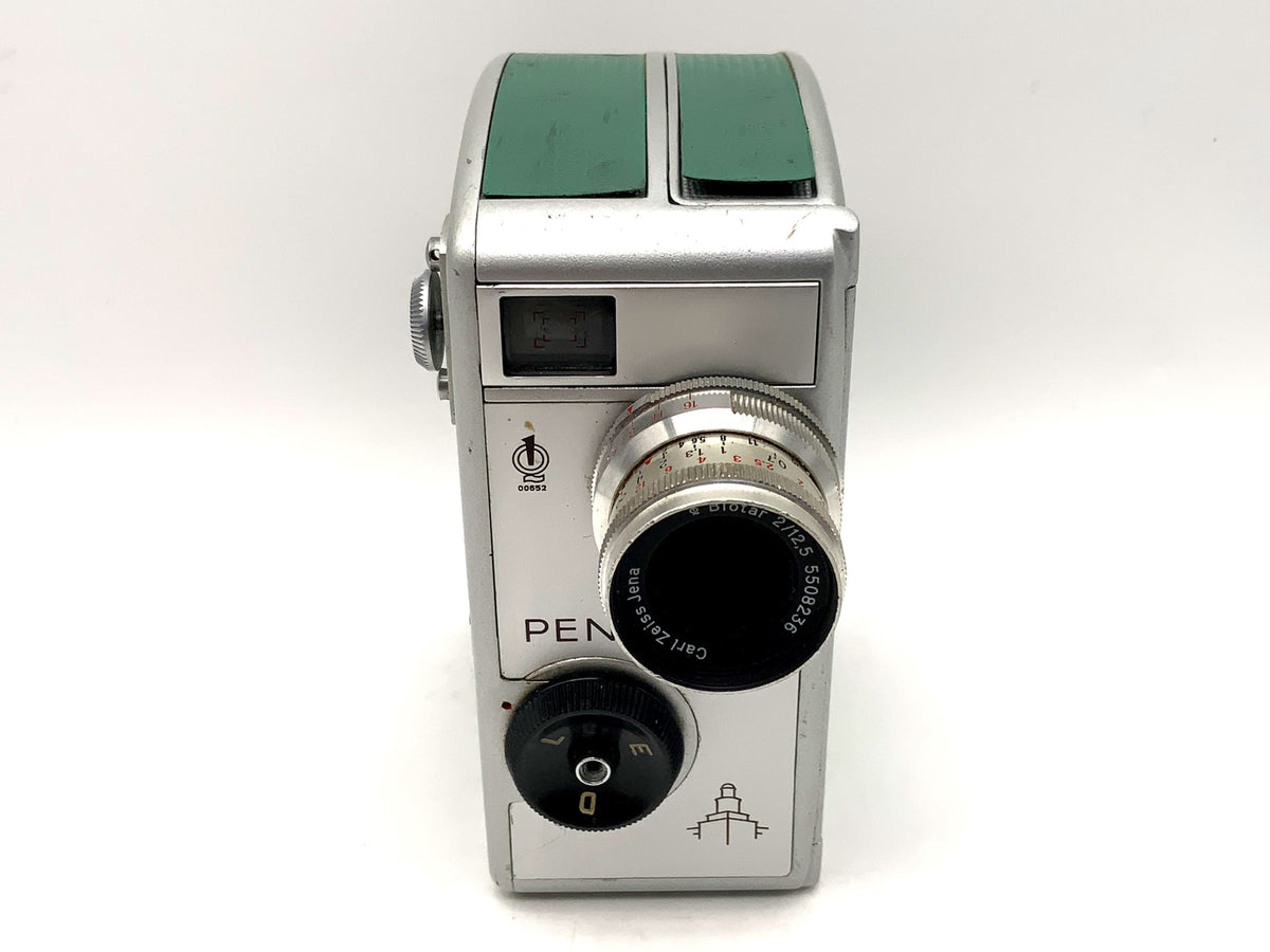 Pentacon Pentaka 8B film camera with Carl Zeiss Biotar 12.5cm 1:2 Super 8