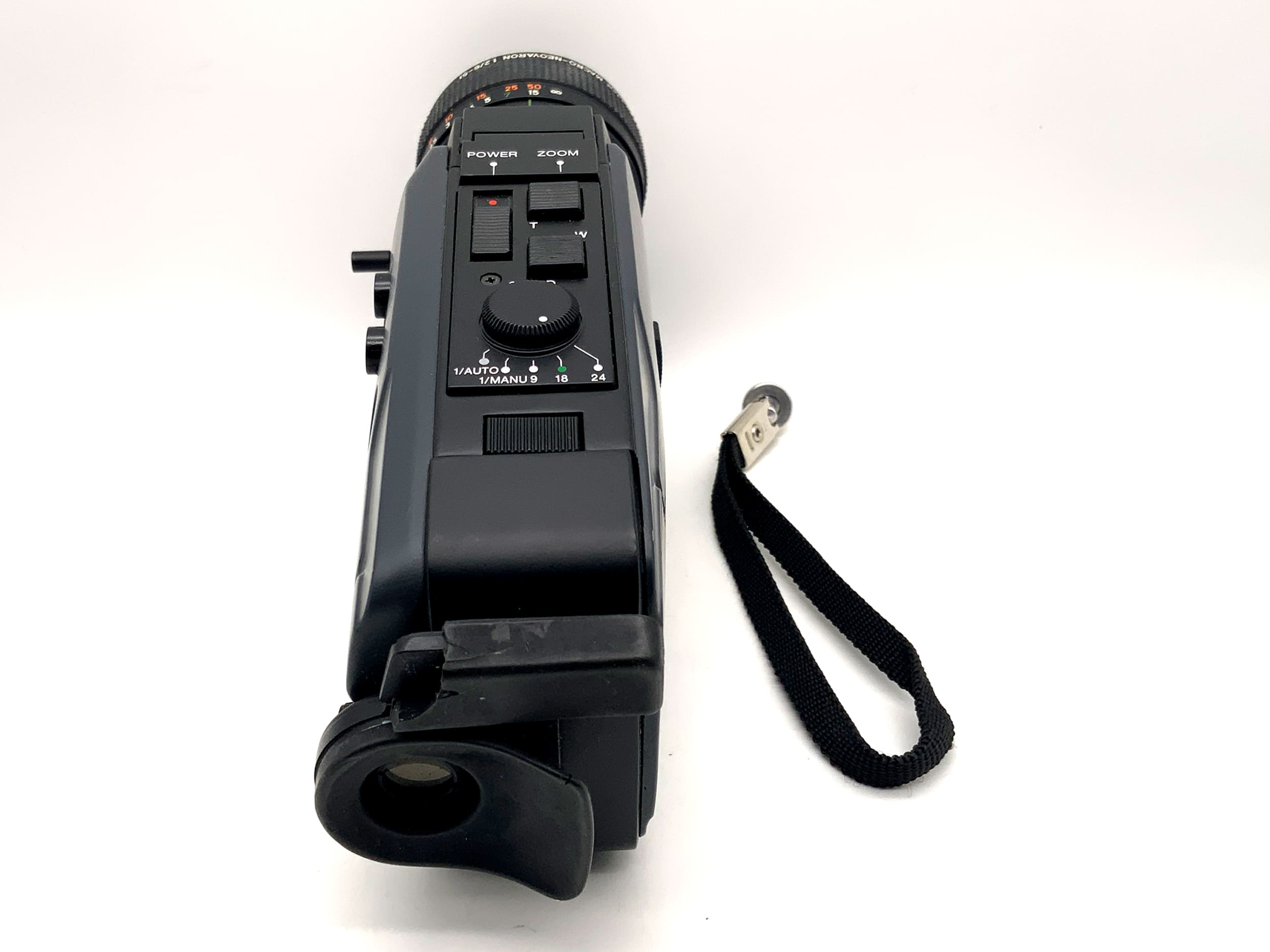 Caméra argentique Bauer C 109 XL avec objectif Macro-Neovaron 6-51 mm f/1.2 Super 8