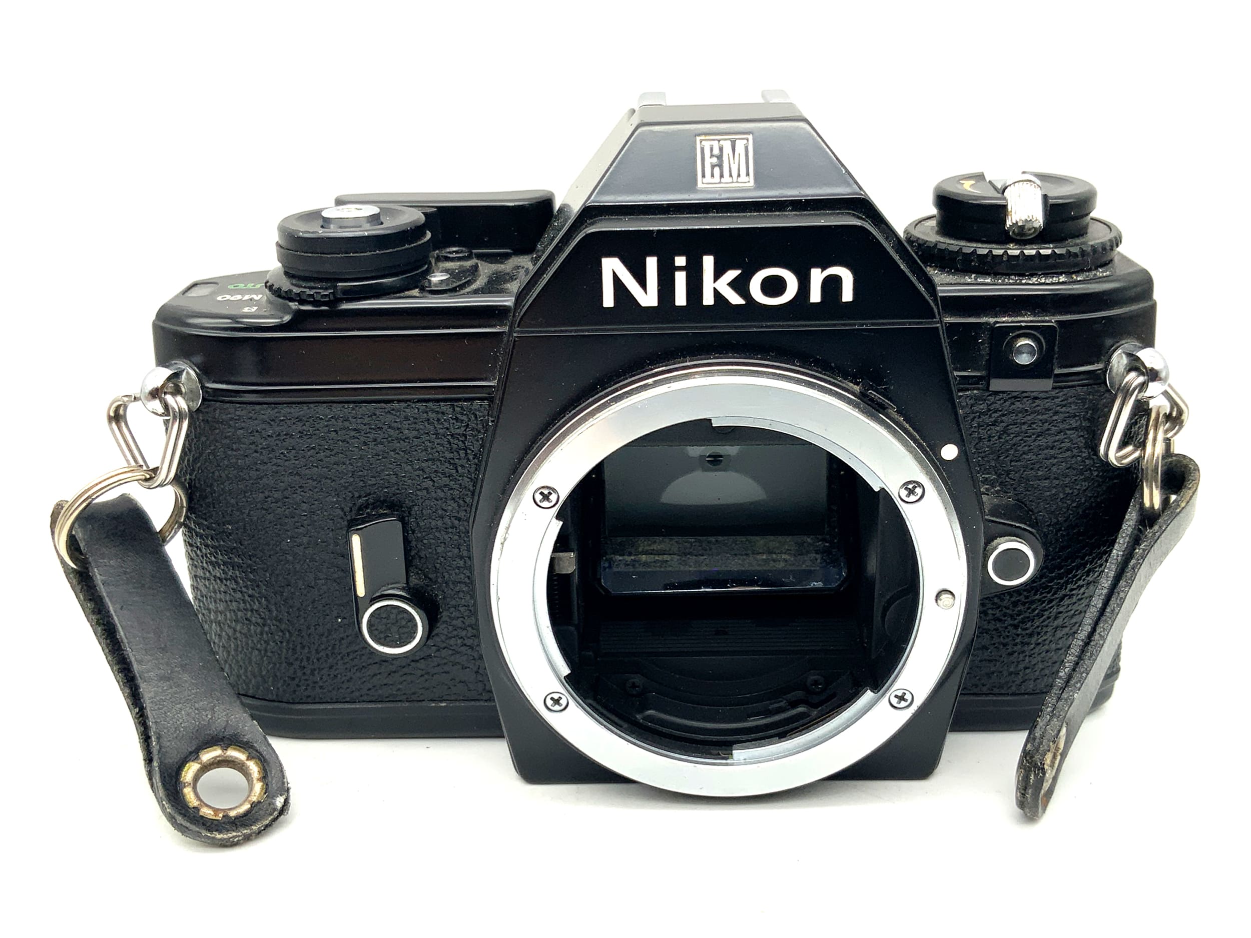 Boîtier d'appareil photo reflex analogique Nikon EM SLR 35 mm (Nikon F)