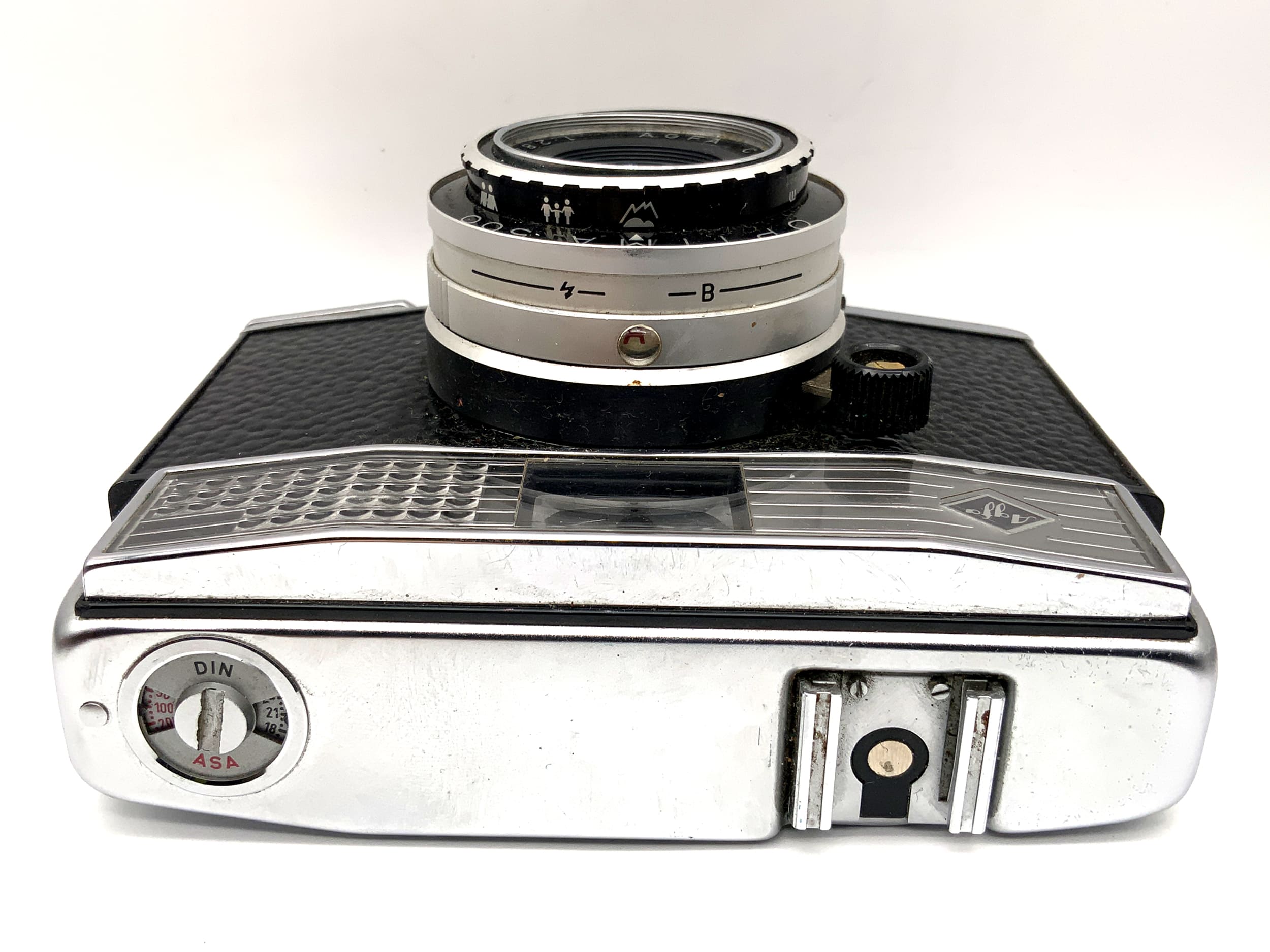 Agfa Optima 500 viewfinder camera with Color-Apotar 1:2.8 45mm analog camera