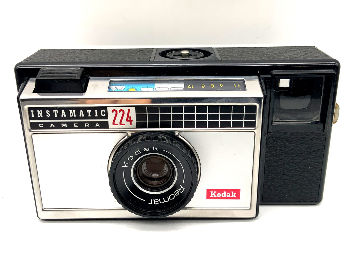 Appareil photo à viseur Kodak Instamatic 224 avec appareil photo compact analogique Reomar