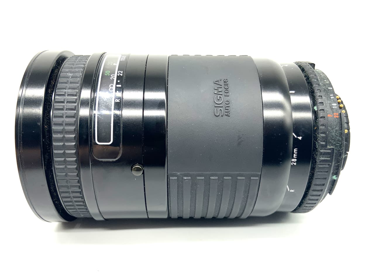 Sigma Zoom AF MC 28-200mm 1:4-5,6 Objektiv AF Zoomobjektiv Autofokus (Nikon AF)